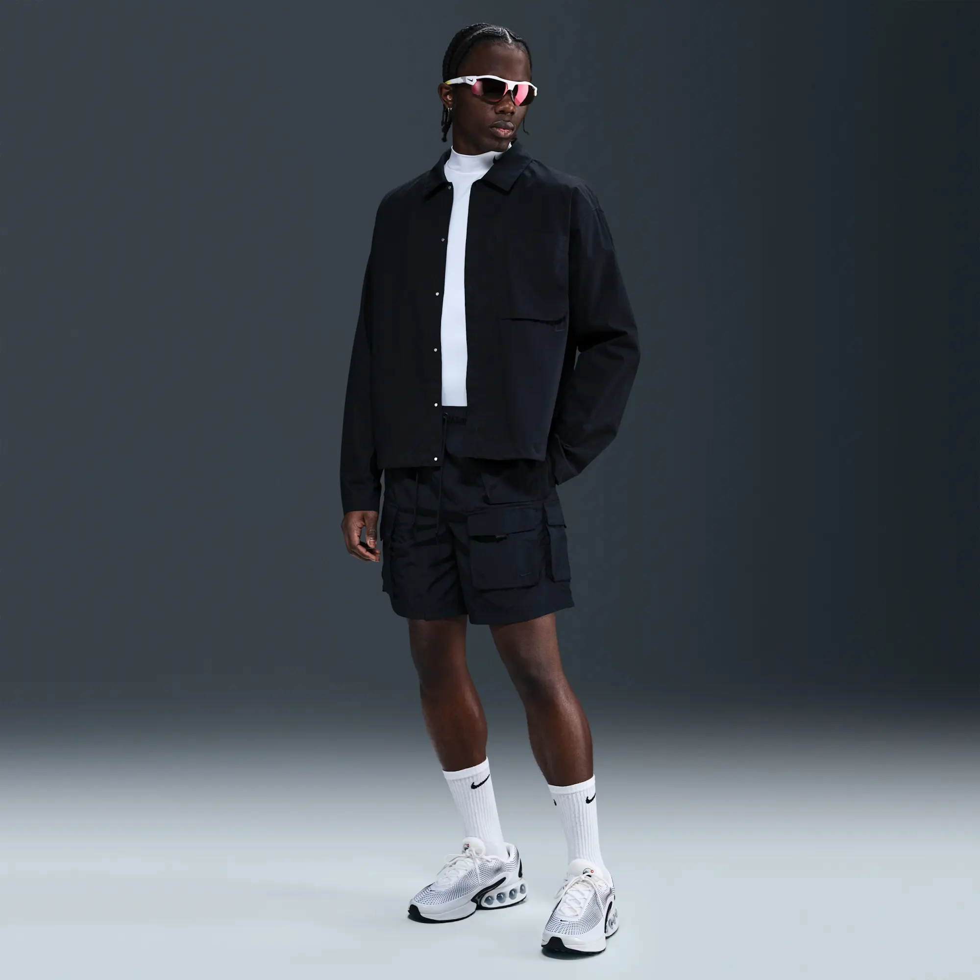 Nike Tech Men's Woven Cargo Shorts - Black - Nylon