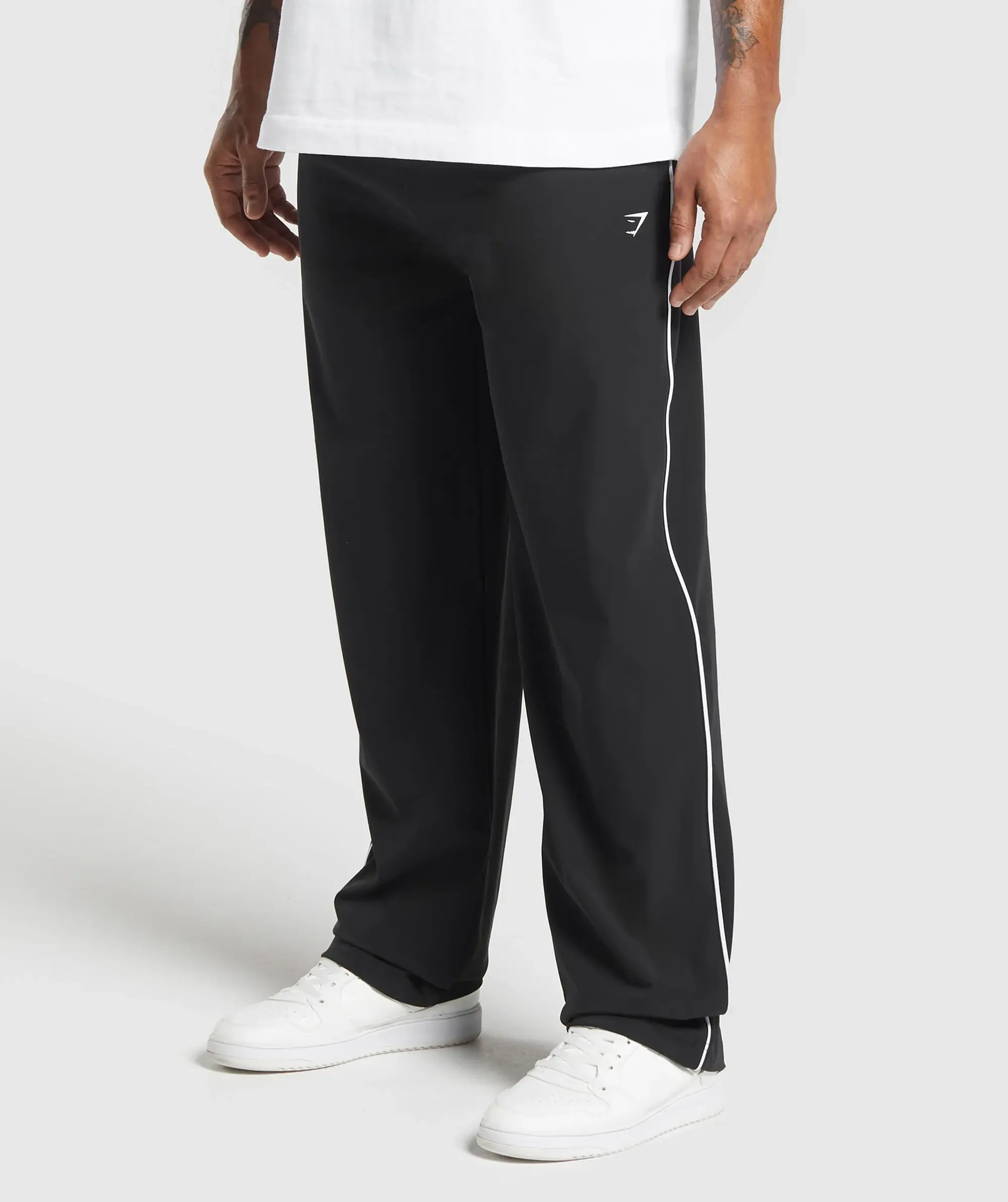  Contrast Straight Leg Pant - Black