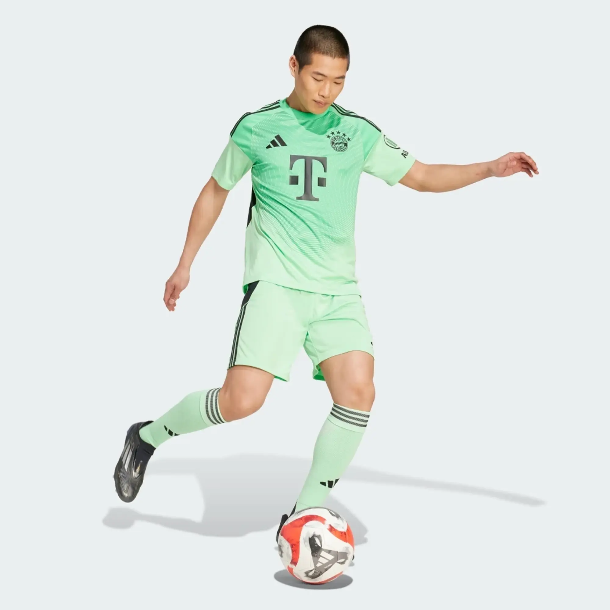adidas FC Bayern 25/26 Goalkeeper Jersey