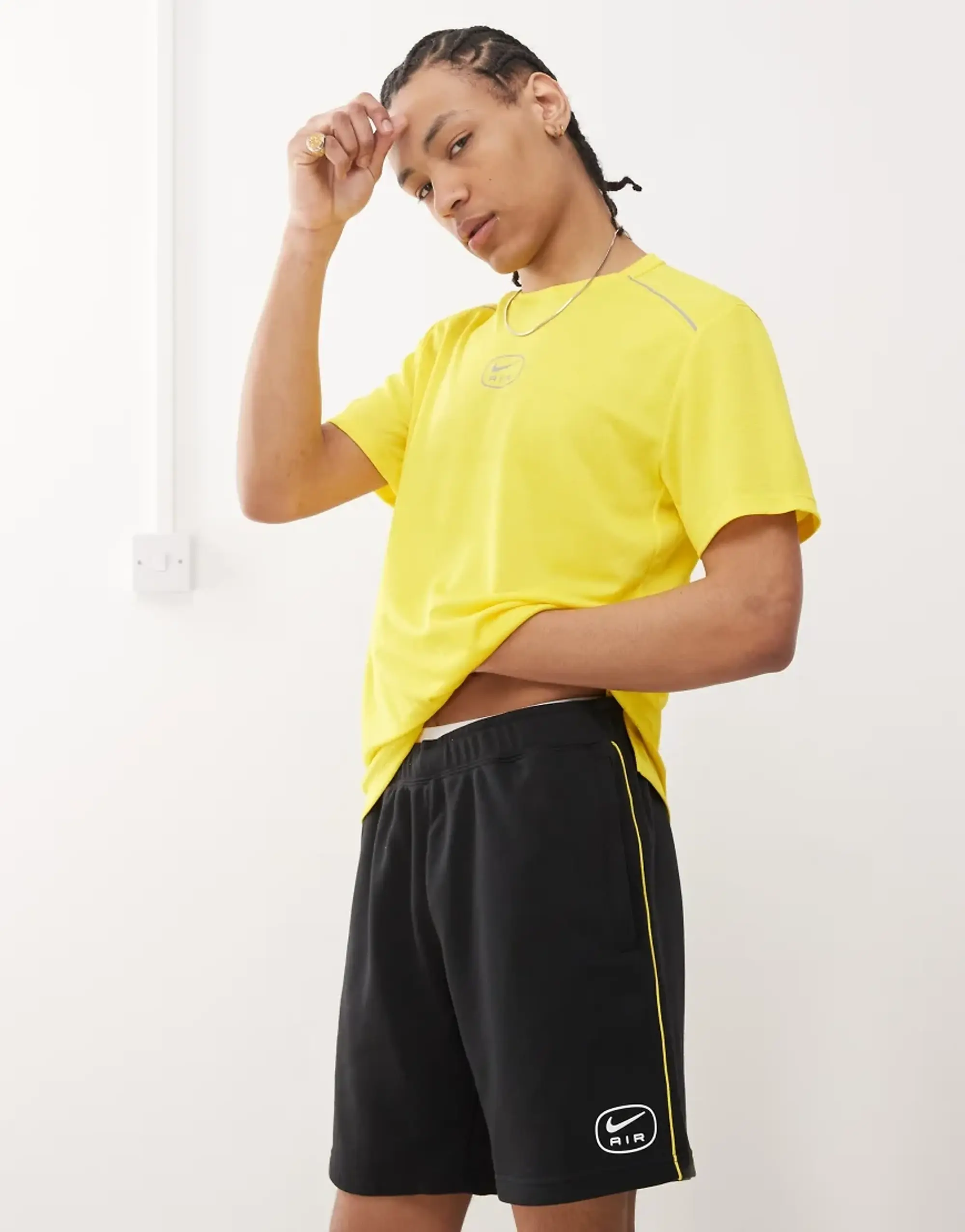 Men's Nike Swoosh Air Shorts in Black