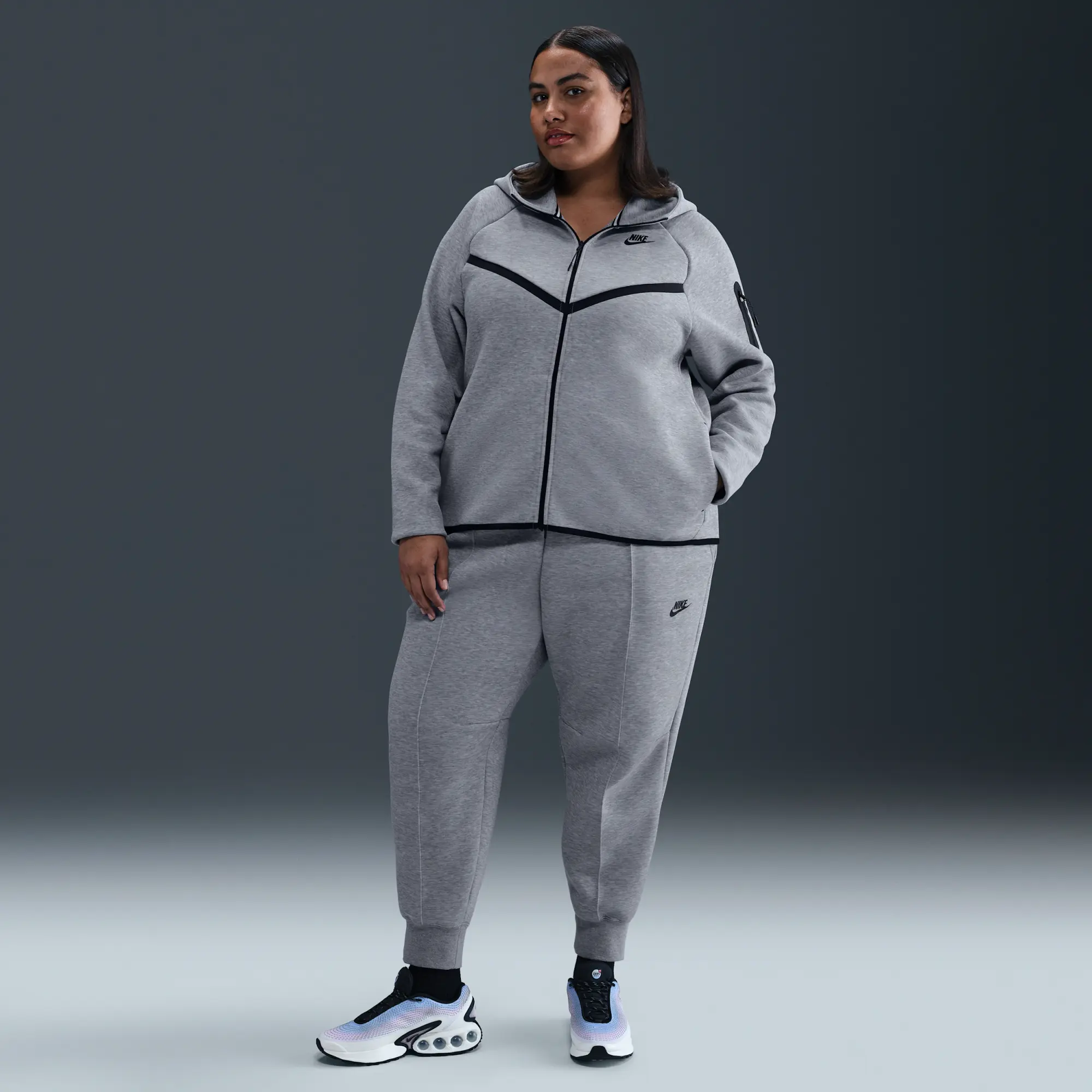 Nike Sportswear Tech Fleece Windrunner Women's Full-Zip Hoodie - Grey - Sustainable Materials