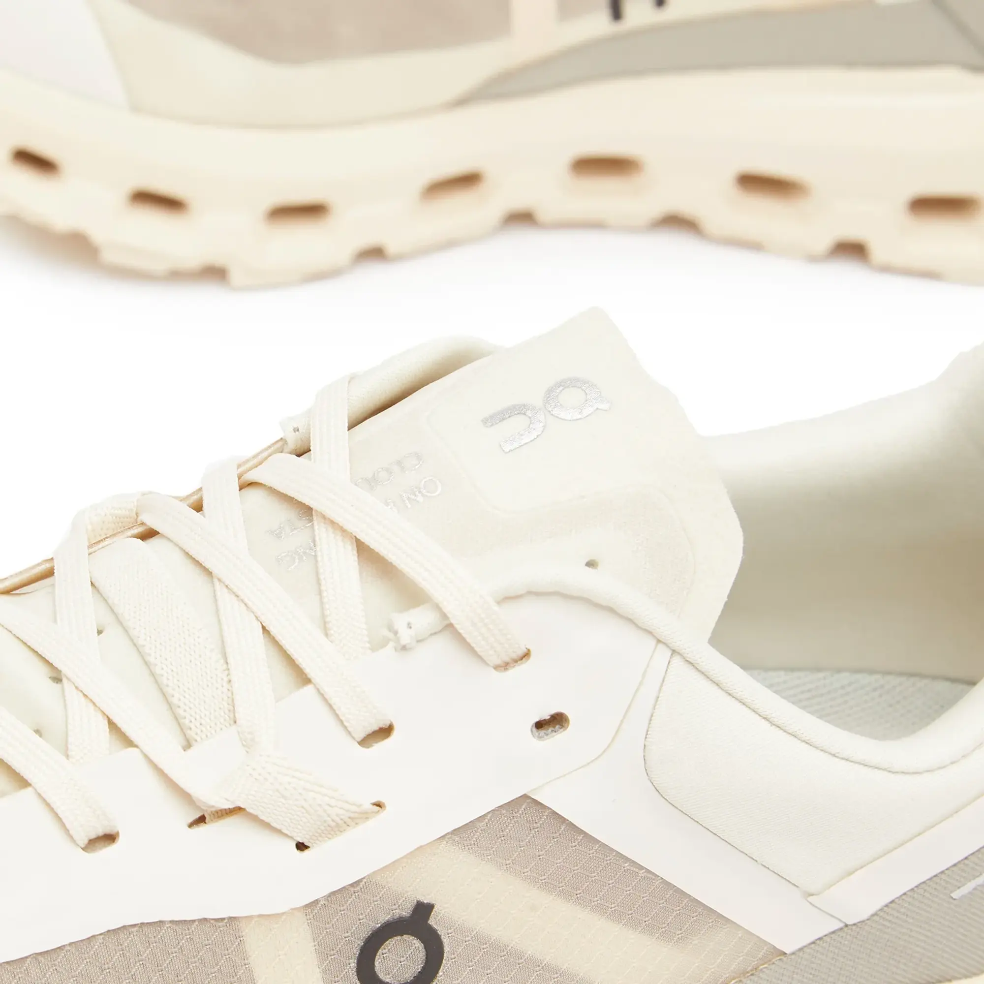 ON Cloudvista Men Shoes - White
