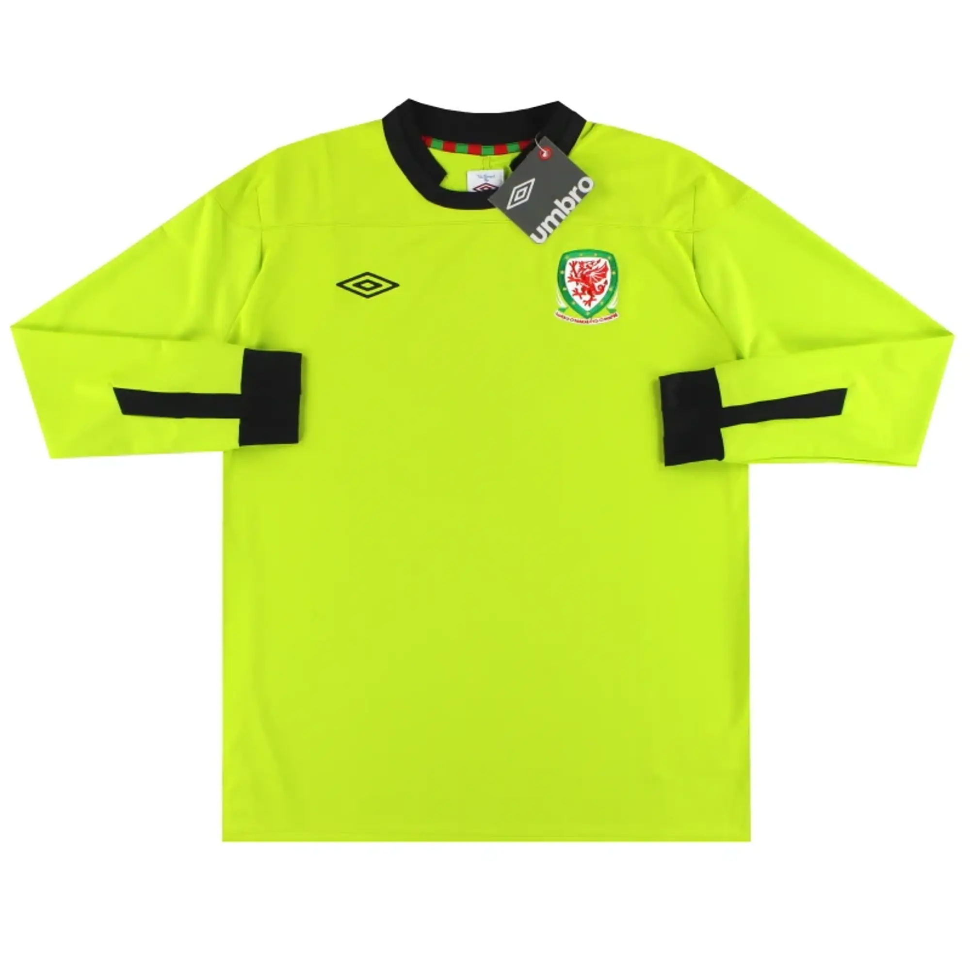 2011-12 Wales Umbro Goalkeeper Shirt *w/tags* - Wales / w/tags / XL