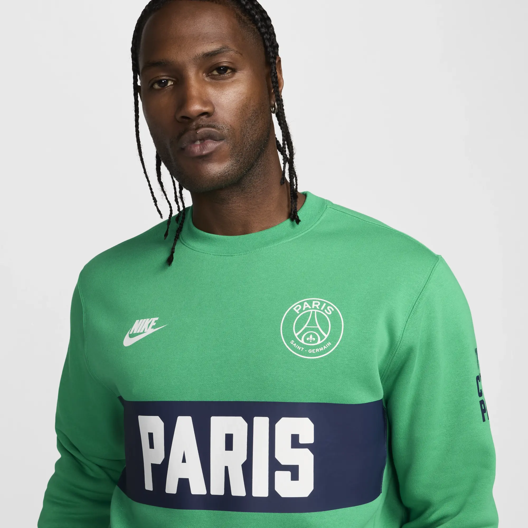 Paris Saint-Germain Club Sport Essentials Men's Nike Football Crew-Neck Sweatshirt - Green - Cotton/Polyester