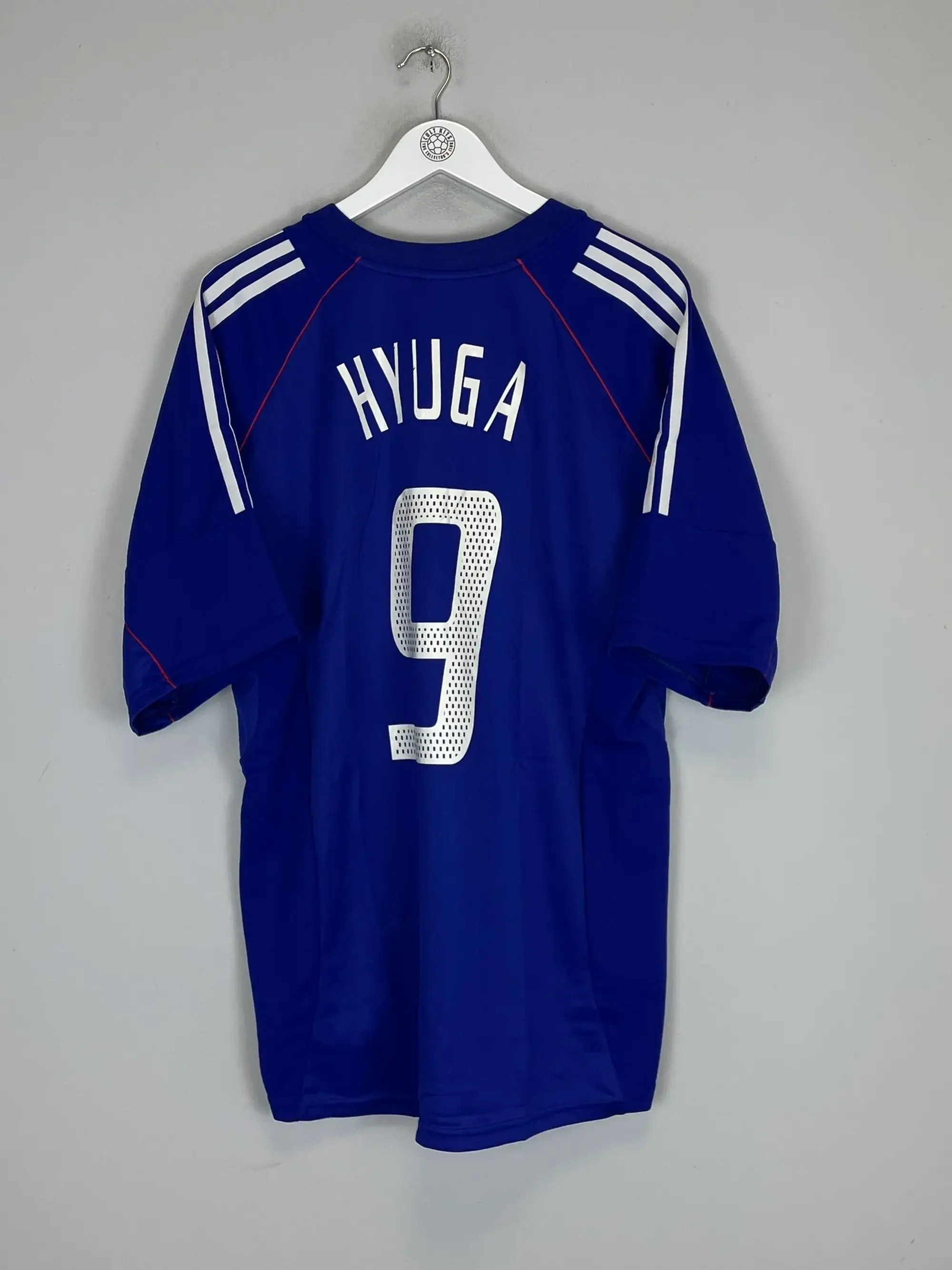 CULT KITS - 2002/03 JAPAN HYUGA #9 HOME SHIRT (XL) ADIDAS