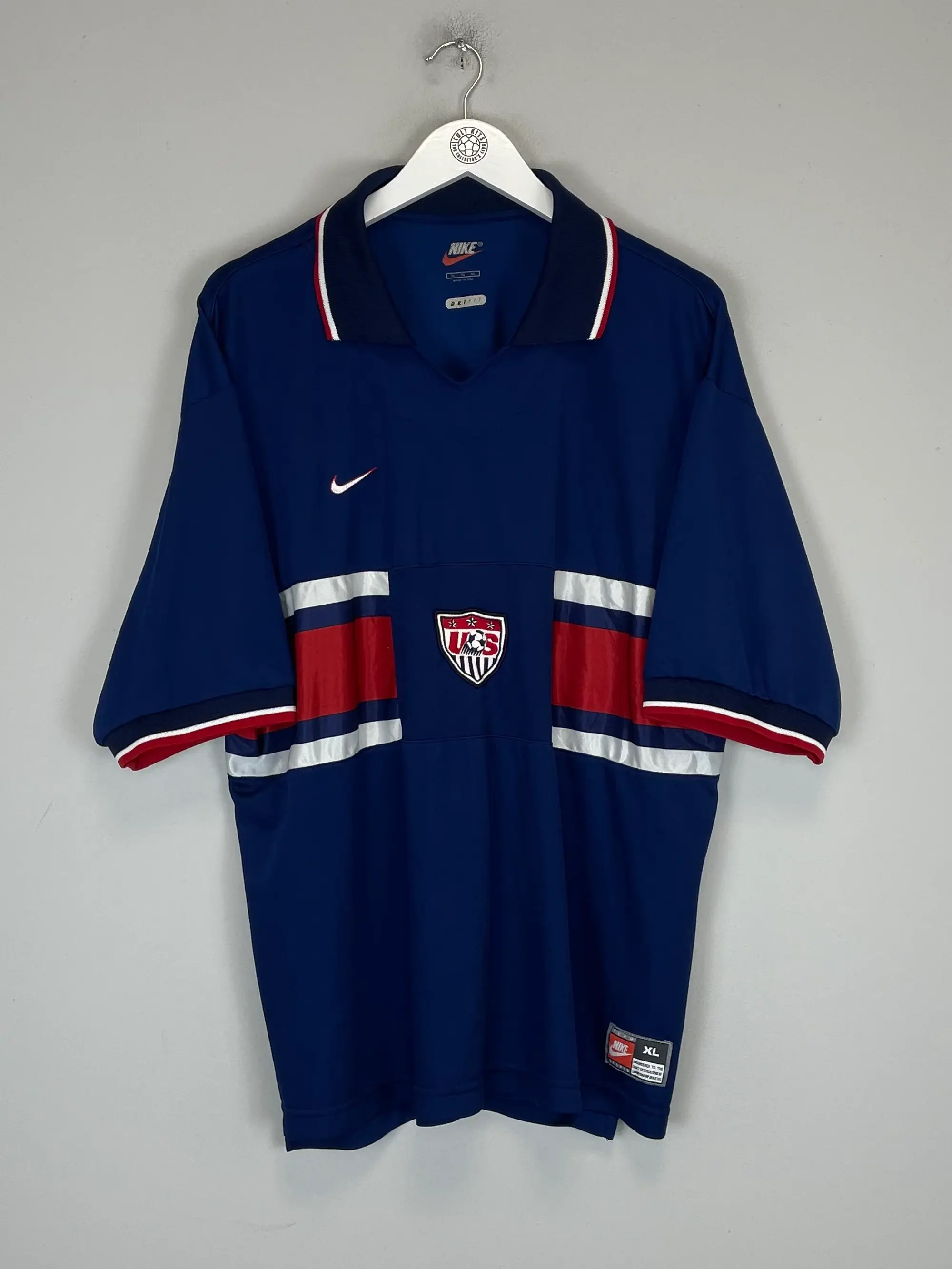 1995/96 USA AWAY SHIRT (XL) NIKE, Cult Kits