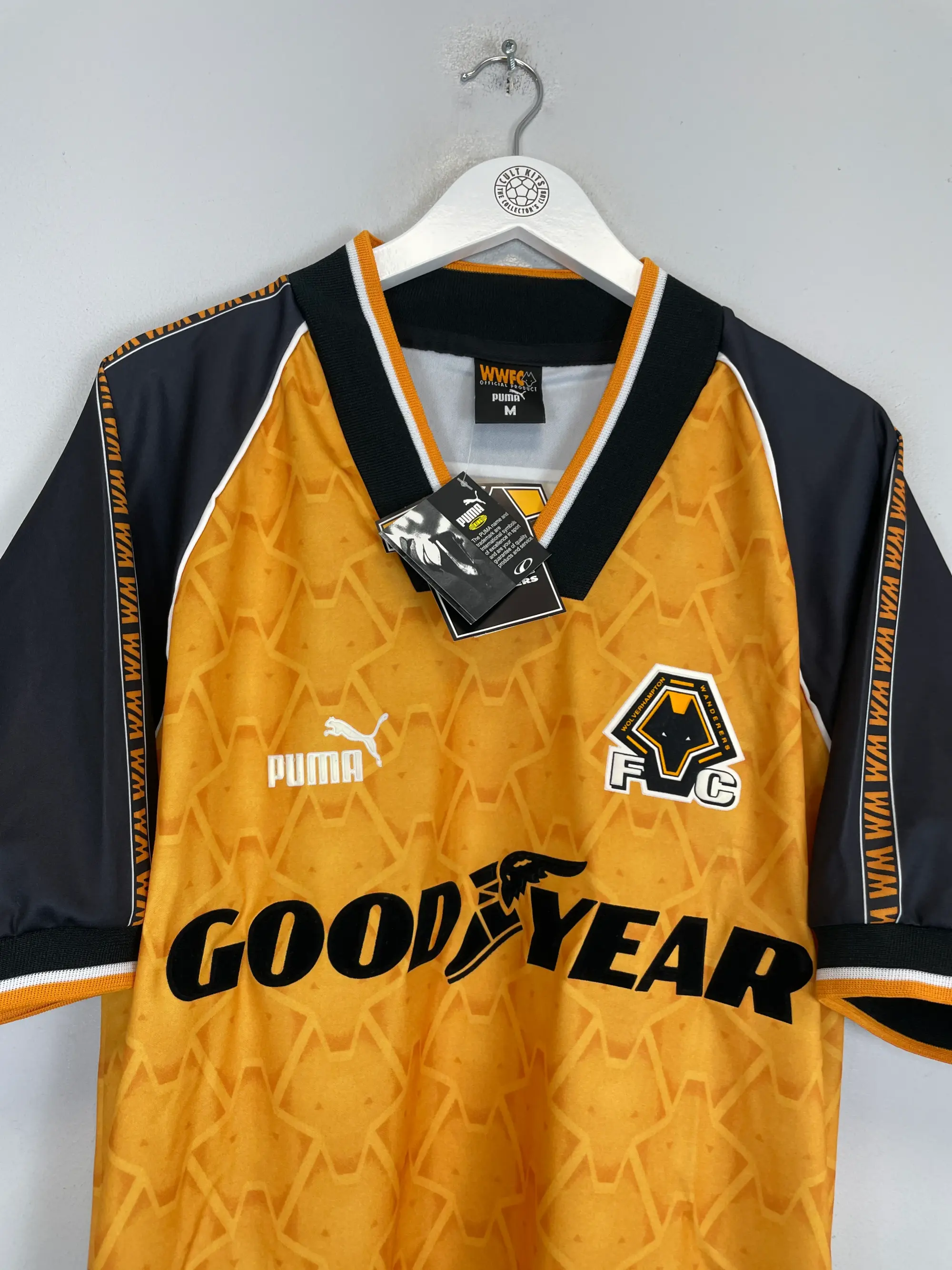CULT KITS - 1996/98 WOLVES *BNWT* HOME SHIRT (M) PUMA