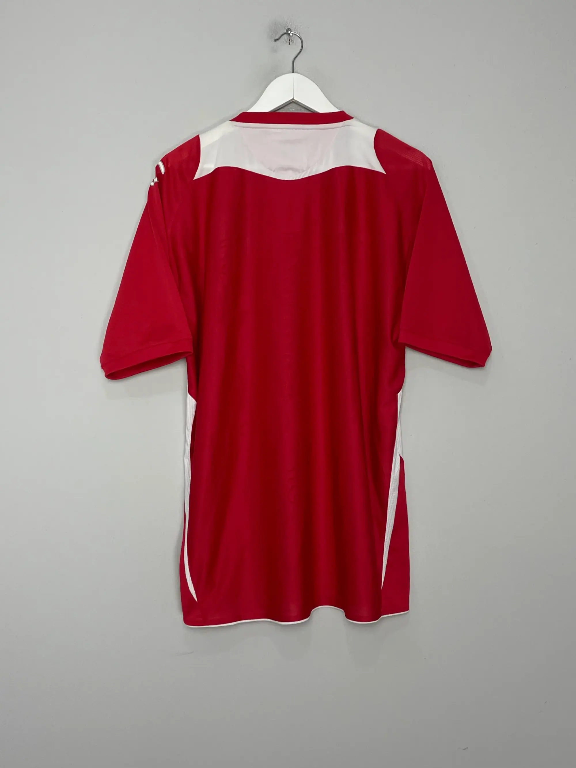 CULT KITS - 2008/10 WALES HOME SHIRT (XXL) CHAMPION