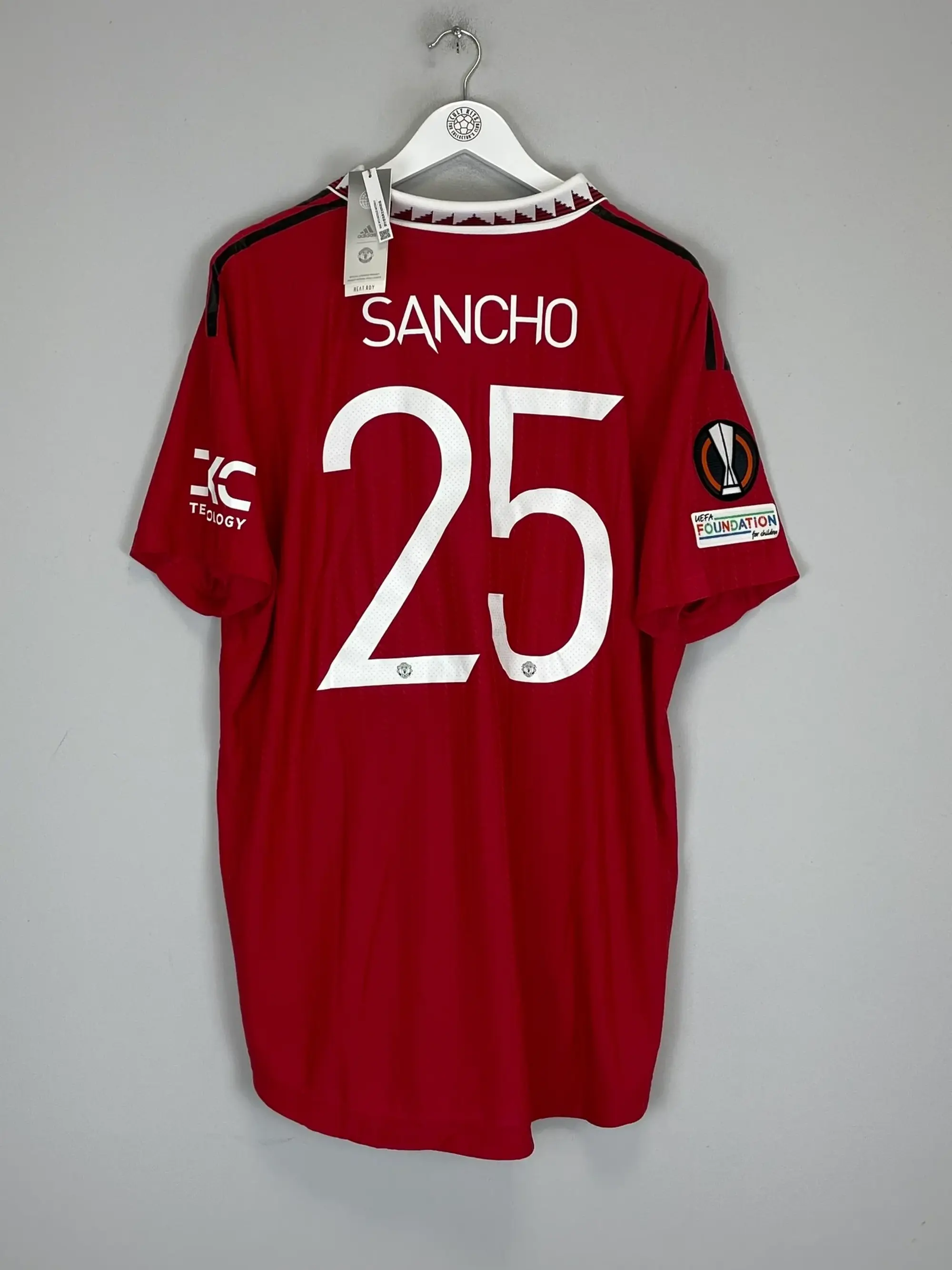 CULT KITS - 2016/17 SPAIN HOME SHIRT (S) ADIDAS