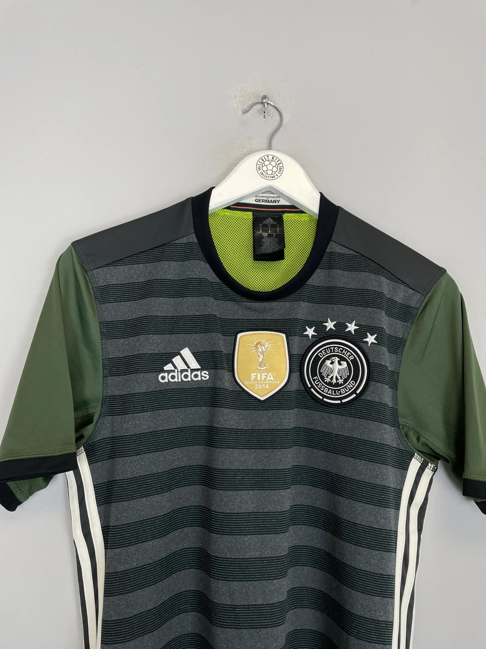 CULT KITS - 2016/17 SPAIN HOME SHIRT (S) ADIDAS