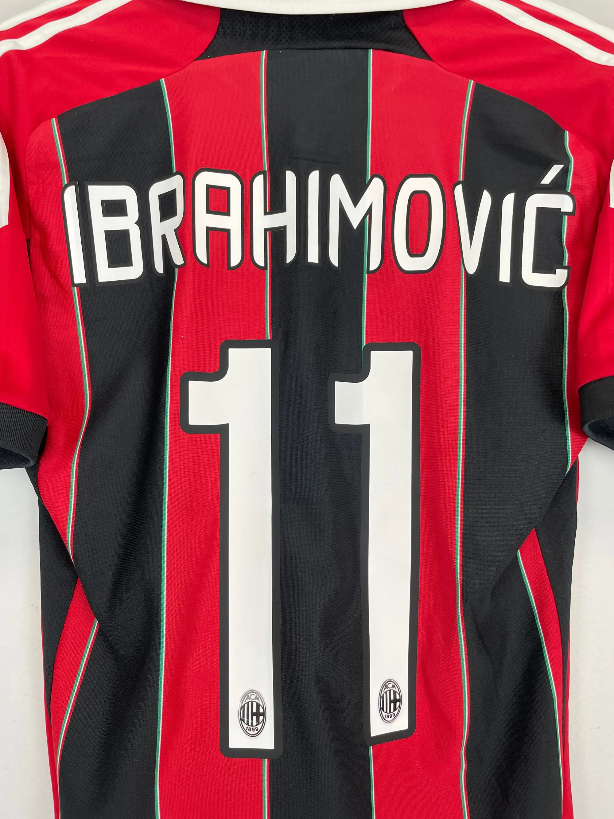 2016/17 AC MILAN MONTOLIVO #18 HOME SHIRT (XXL) ADIDAS | Cult Kits