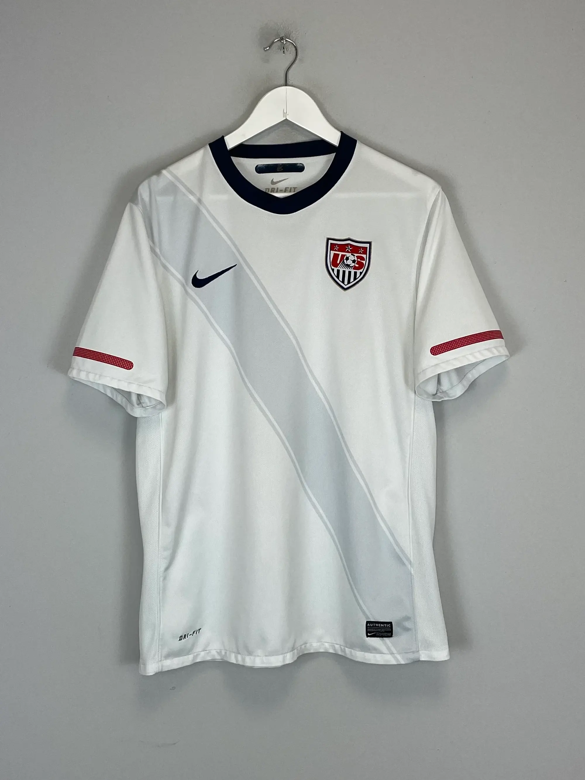 CULT KITS - 2010/11 USA HOME SHIRT (L) NIKE
