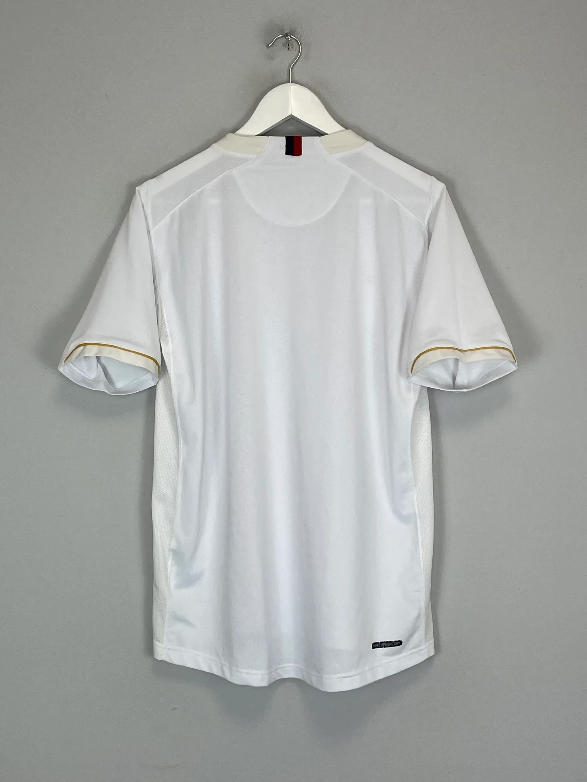 CULT KITS - 2006/07 USA HOME SHIRT (M) NIKE