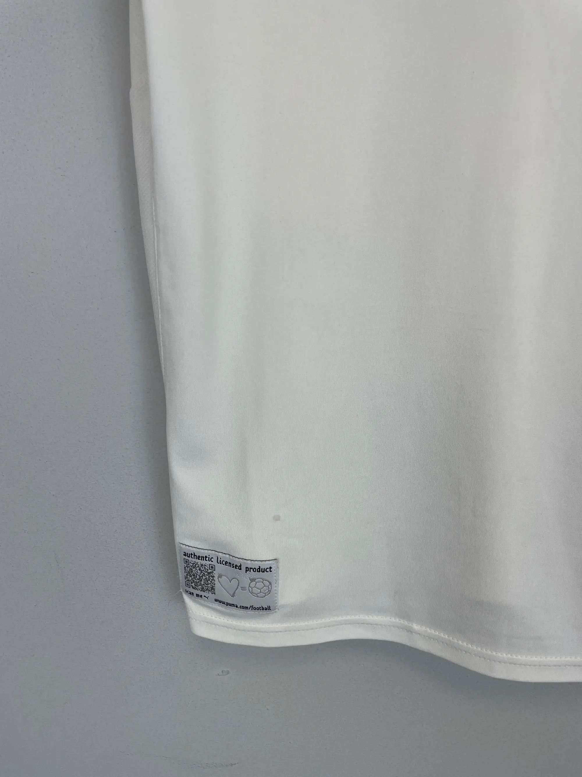 CULT KITS - 2012/13 URUGUAY AWAY SHIRT (M) PUMA