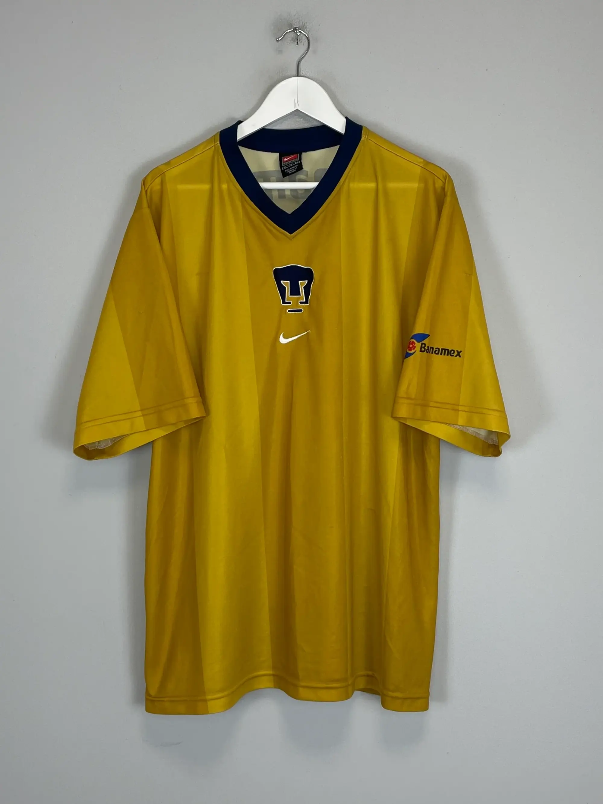 CULT KITS - 2000/01 UNAM PUMAS AWAY SHIRT (XL) NIKE