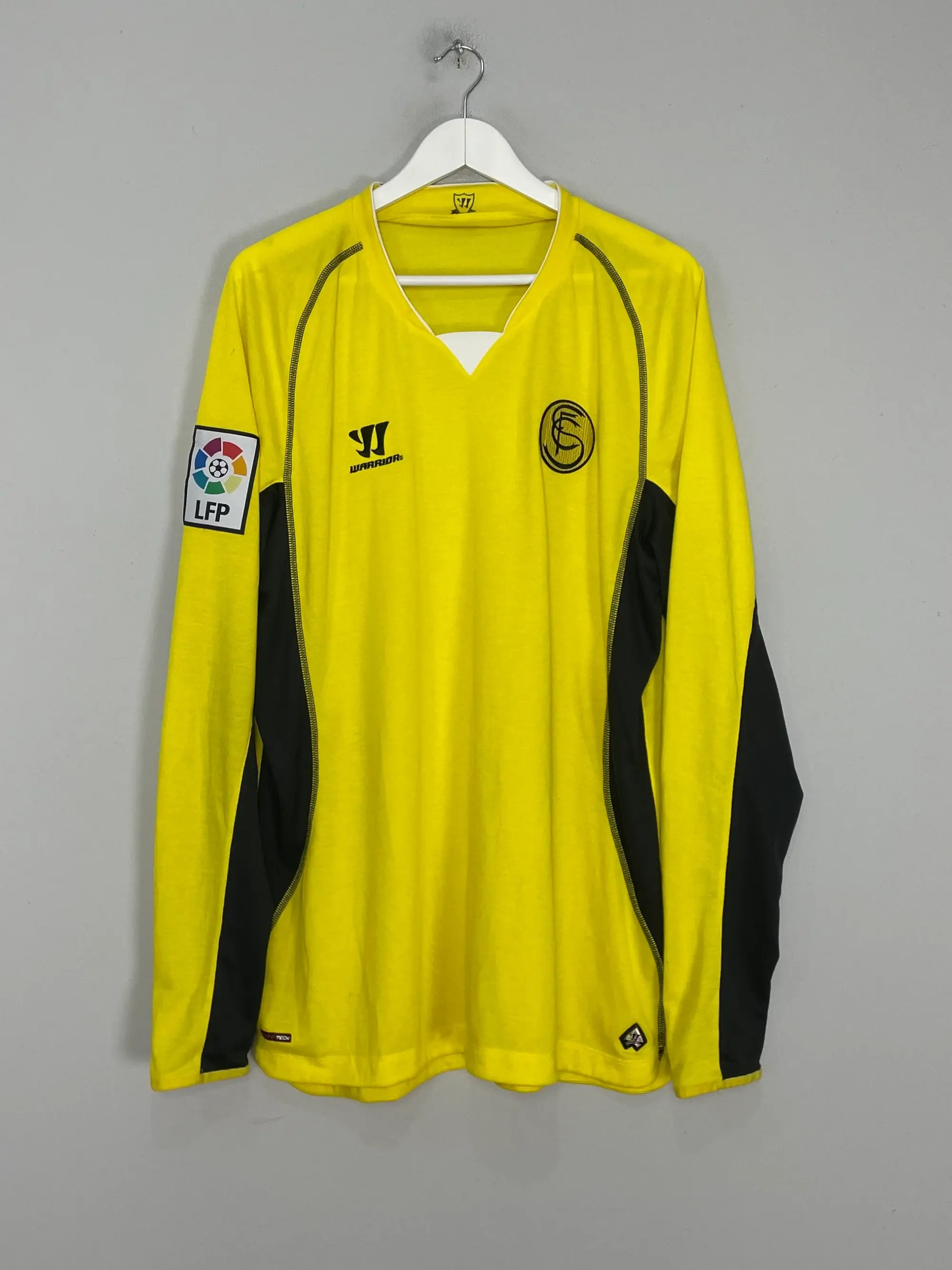 CULT KITS - 2013/14 SEVILLA GK SHIRT (XXL) WARRIOR