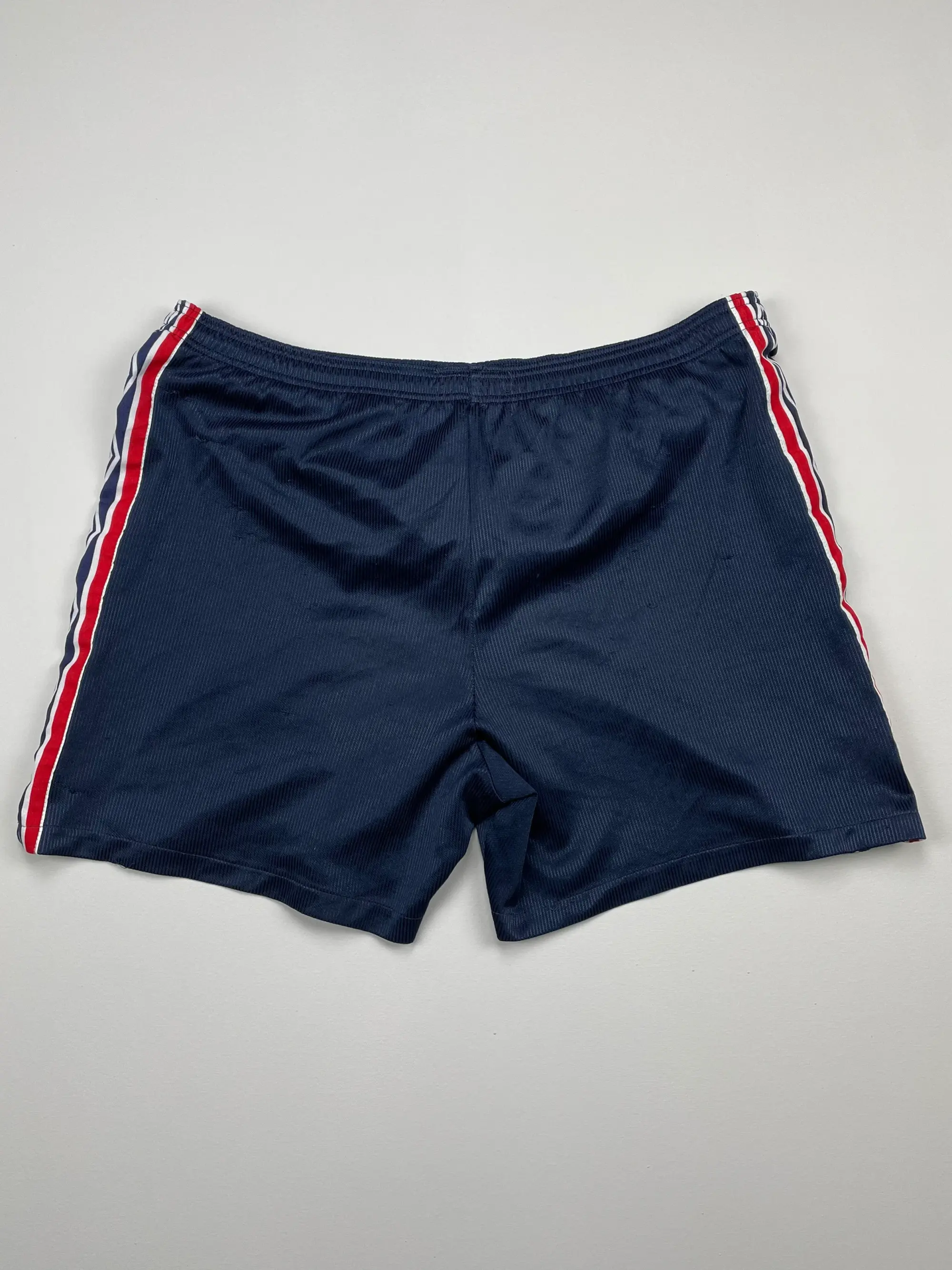 CULT KITS - 1998/00 UMBRO SHORTS (L)