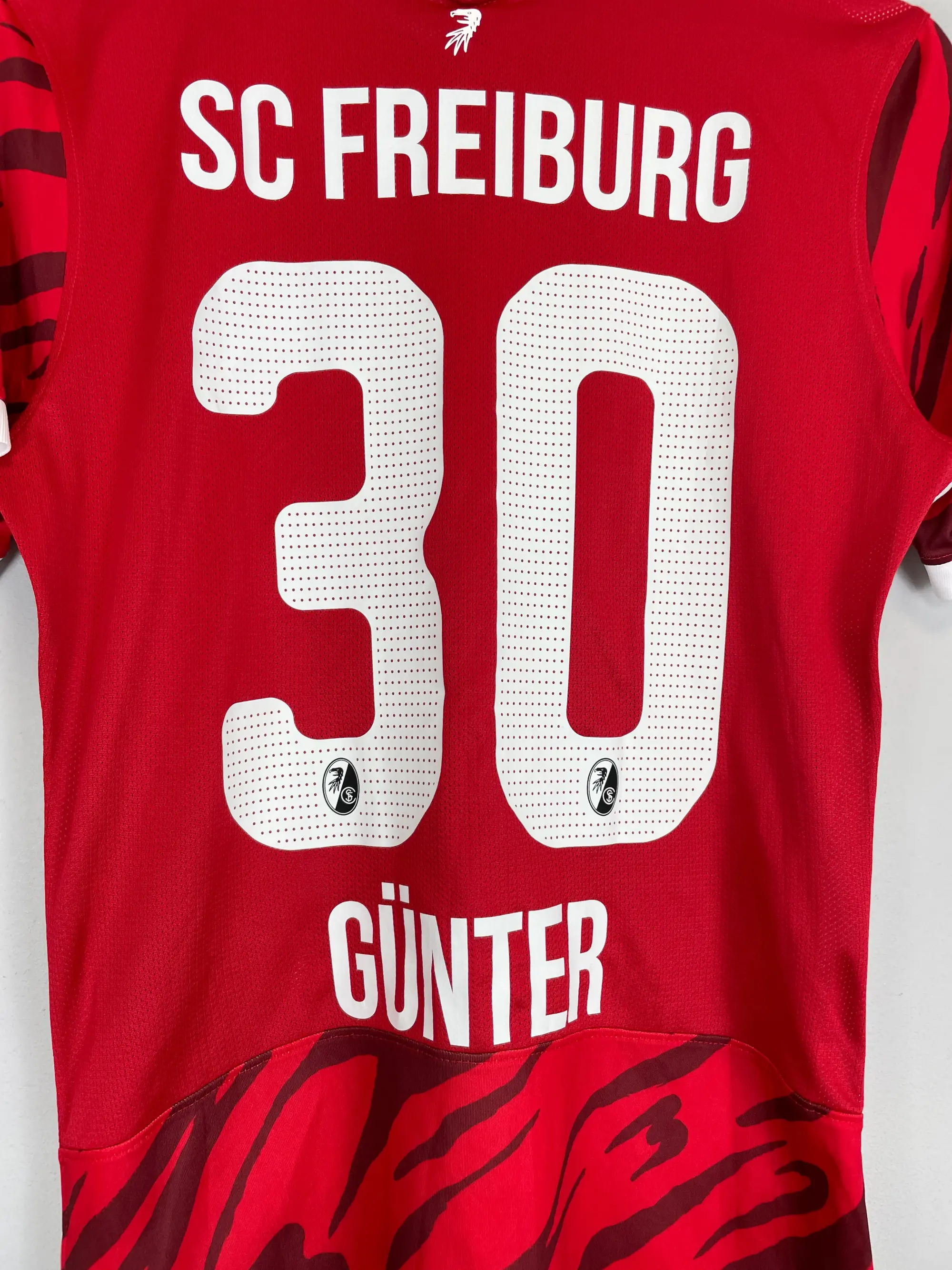 2021/22 FREIBURG GUNTER #30 HOME SHIRT (M) NIKE | Cult Kits