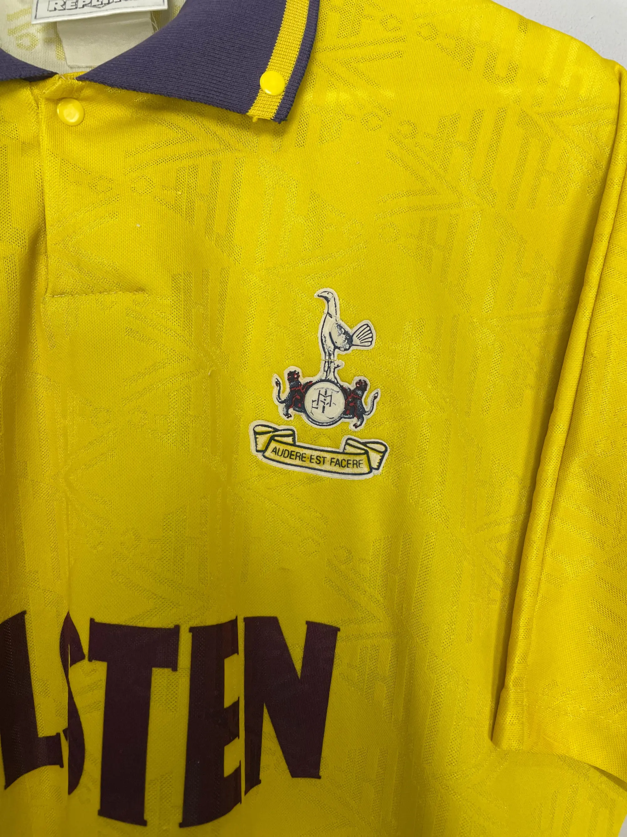 CULT KITS - 1991/95 TOTTENHAM AWAY SHIRT (XL) UMBRO