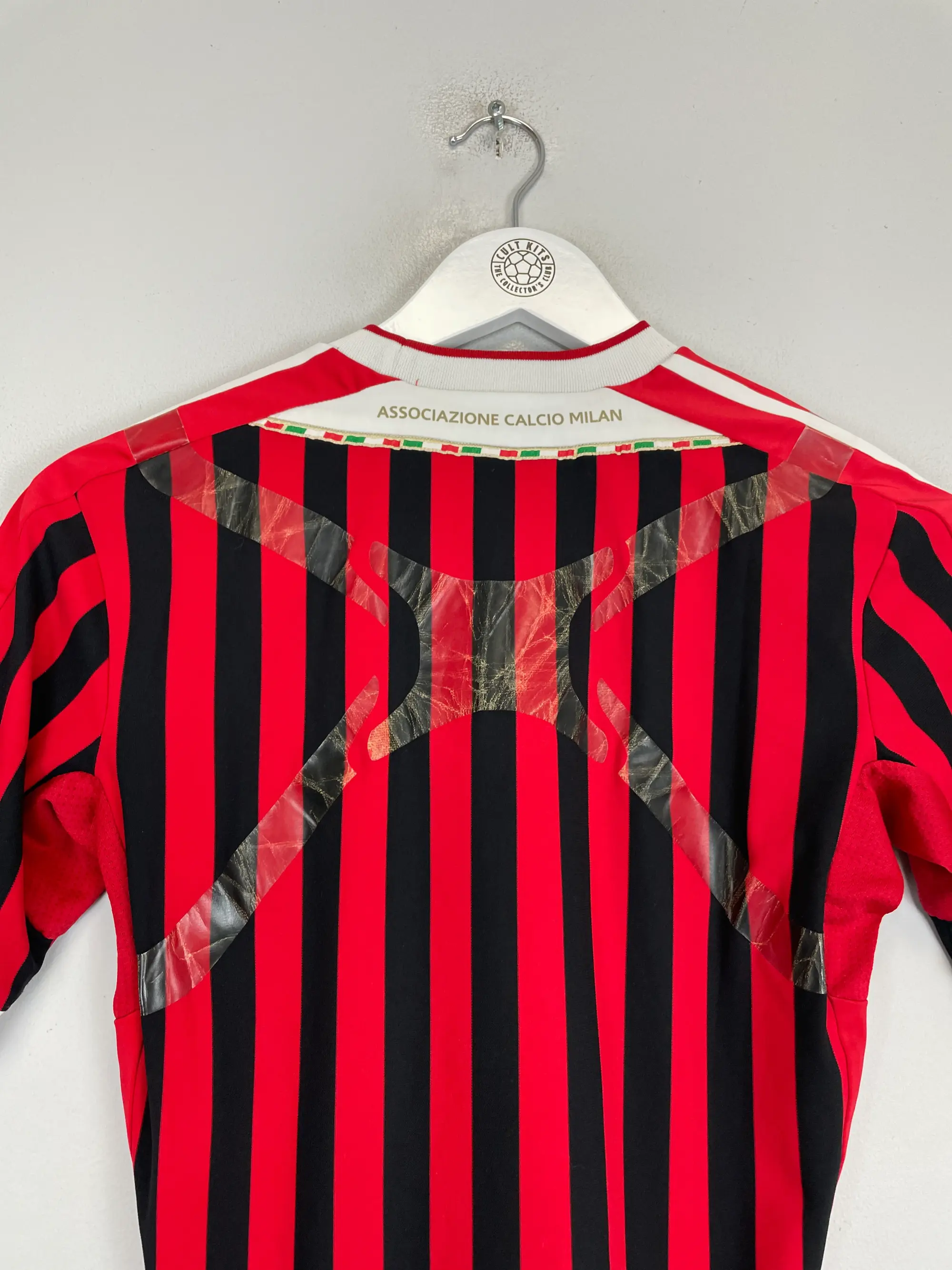 CULT KITS - 1980'S ADIDAS TEMPLATE SHIRT (M)