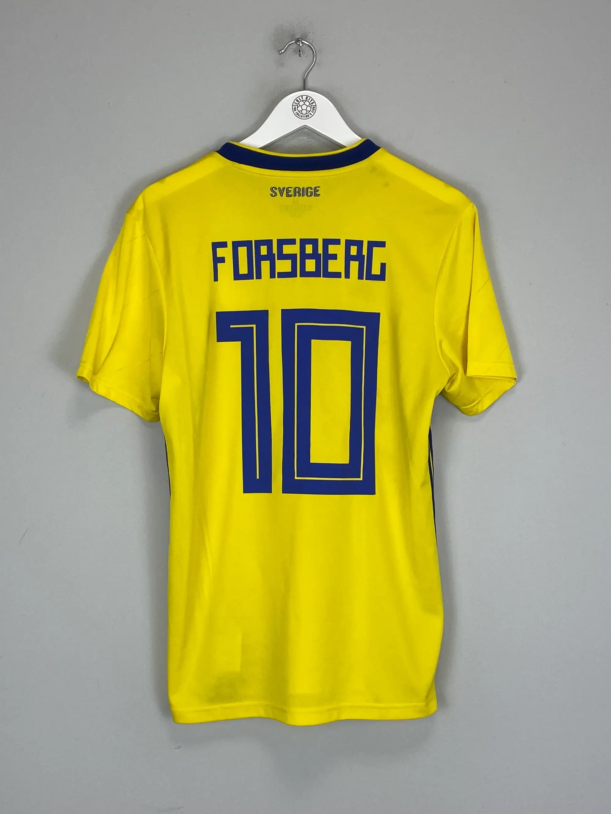 CULT KITS - 2018/20 SWEDEN FORSBERG #10 HOME SHIRT (M) ADIDAS