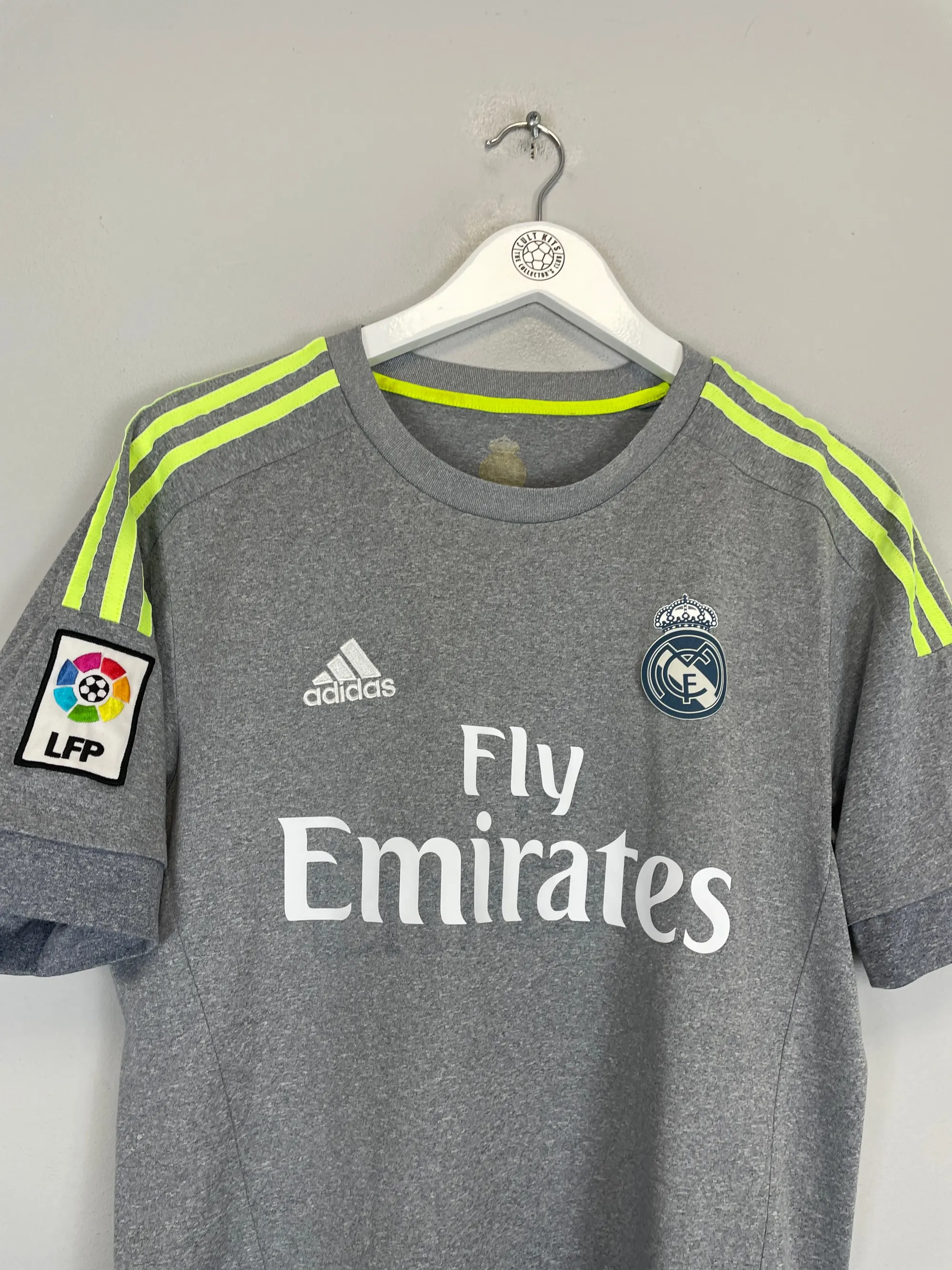 CULT KITS - 2014/15 REAL MADRID RONALDO #7 AWAY SHIRT (M) ADIDAS