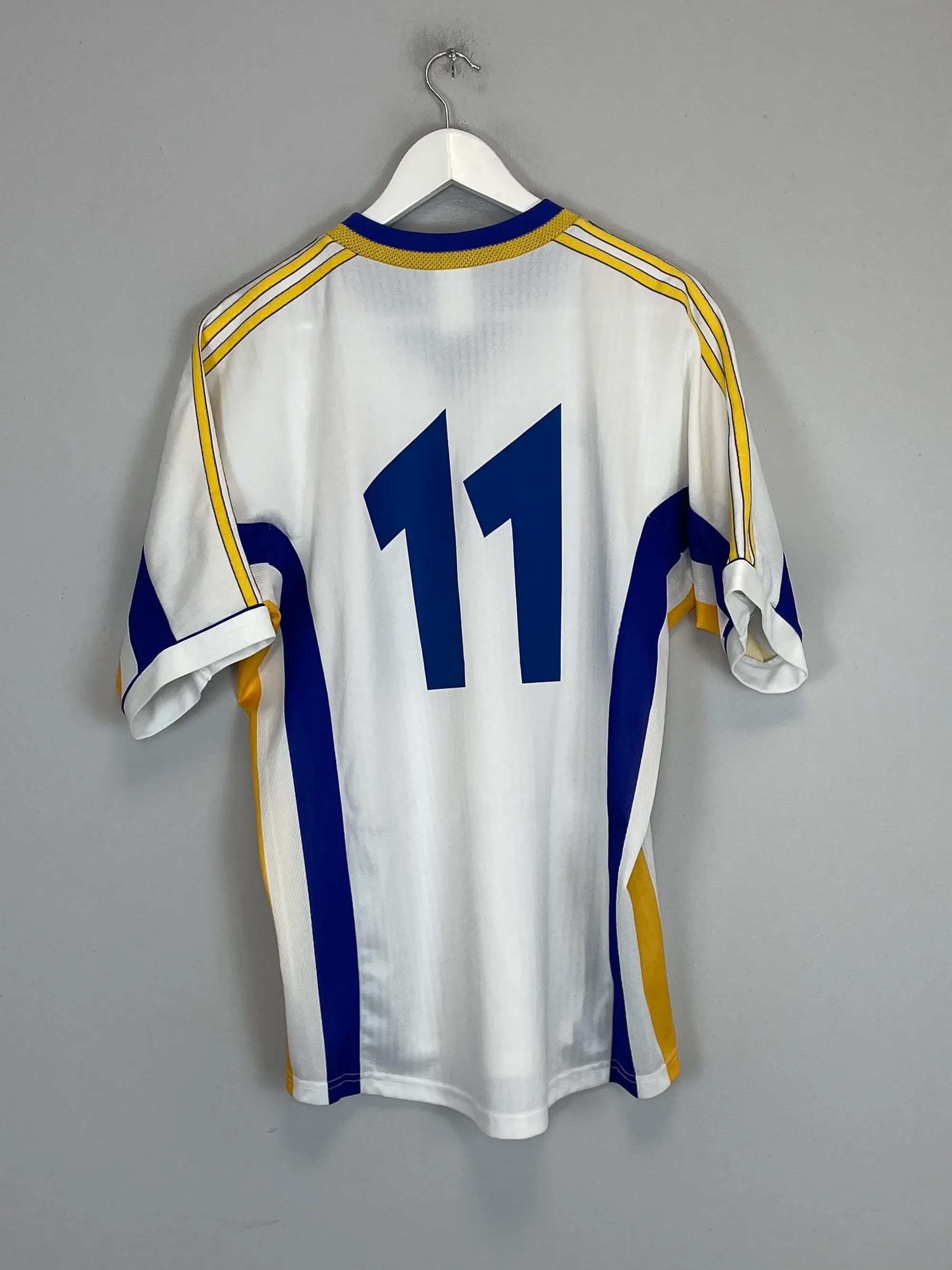 CULT KITS - 1998/00 SWEDEN #11 AWAY SHIRT (M) ADIDAS