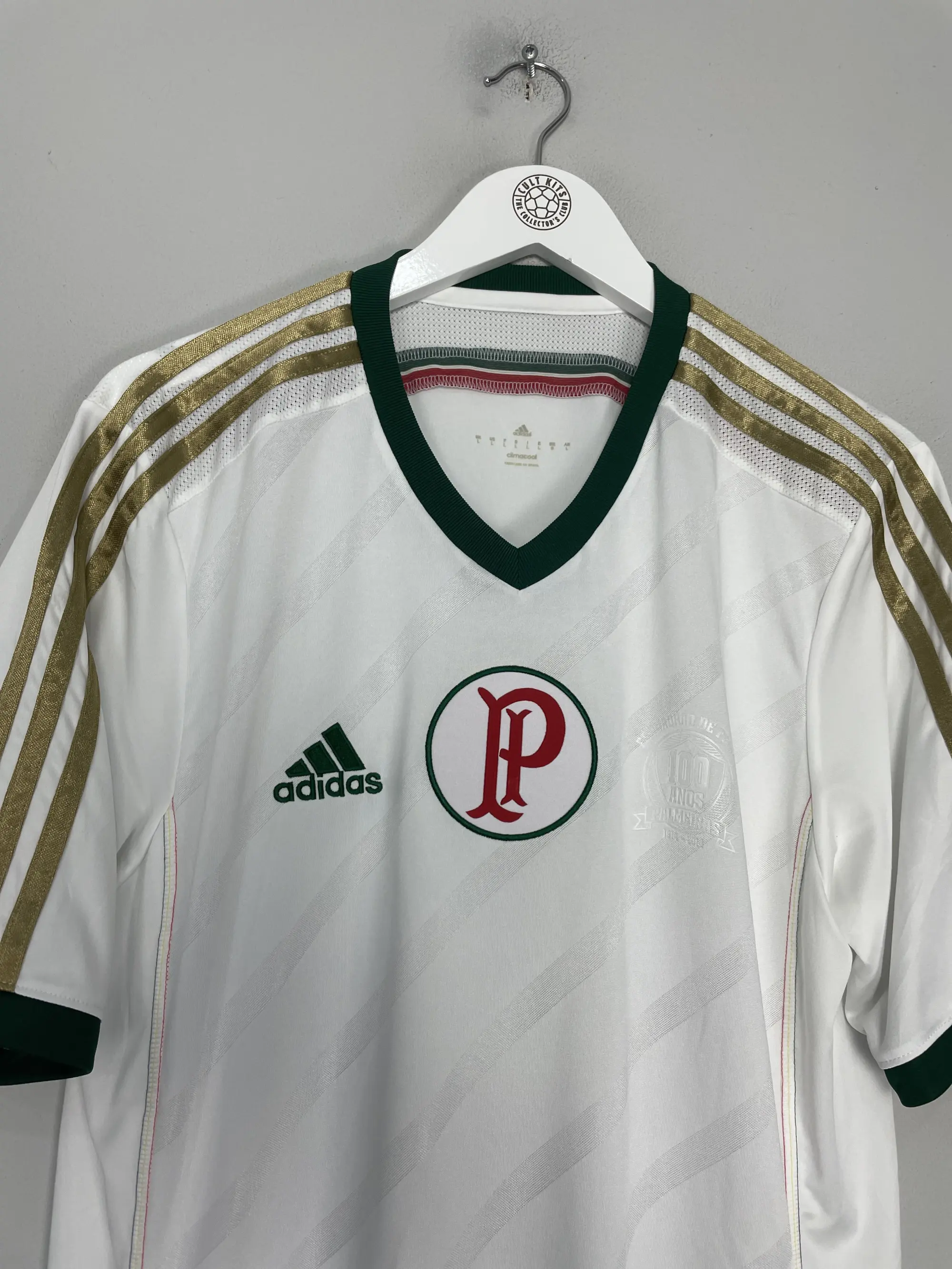 CULT KITS - 1996/98 SWEDEN HOME SHIRT (L) ADIDAS