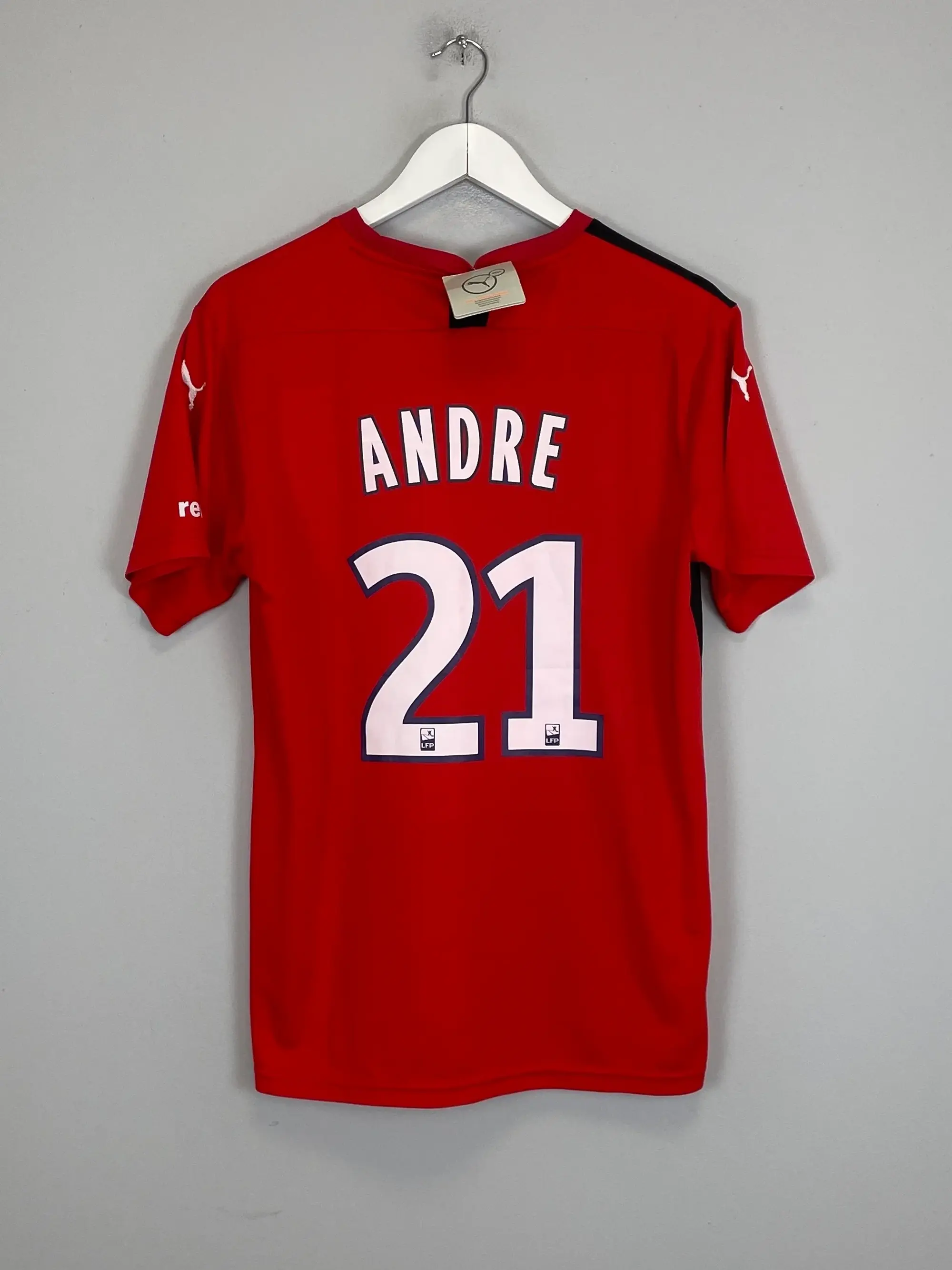 CULT KITS - 2019/20 STADE RENNES ANDRE #21 *BNWT* HOME SHIRT (M) PUMA