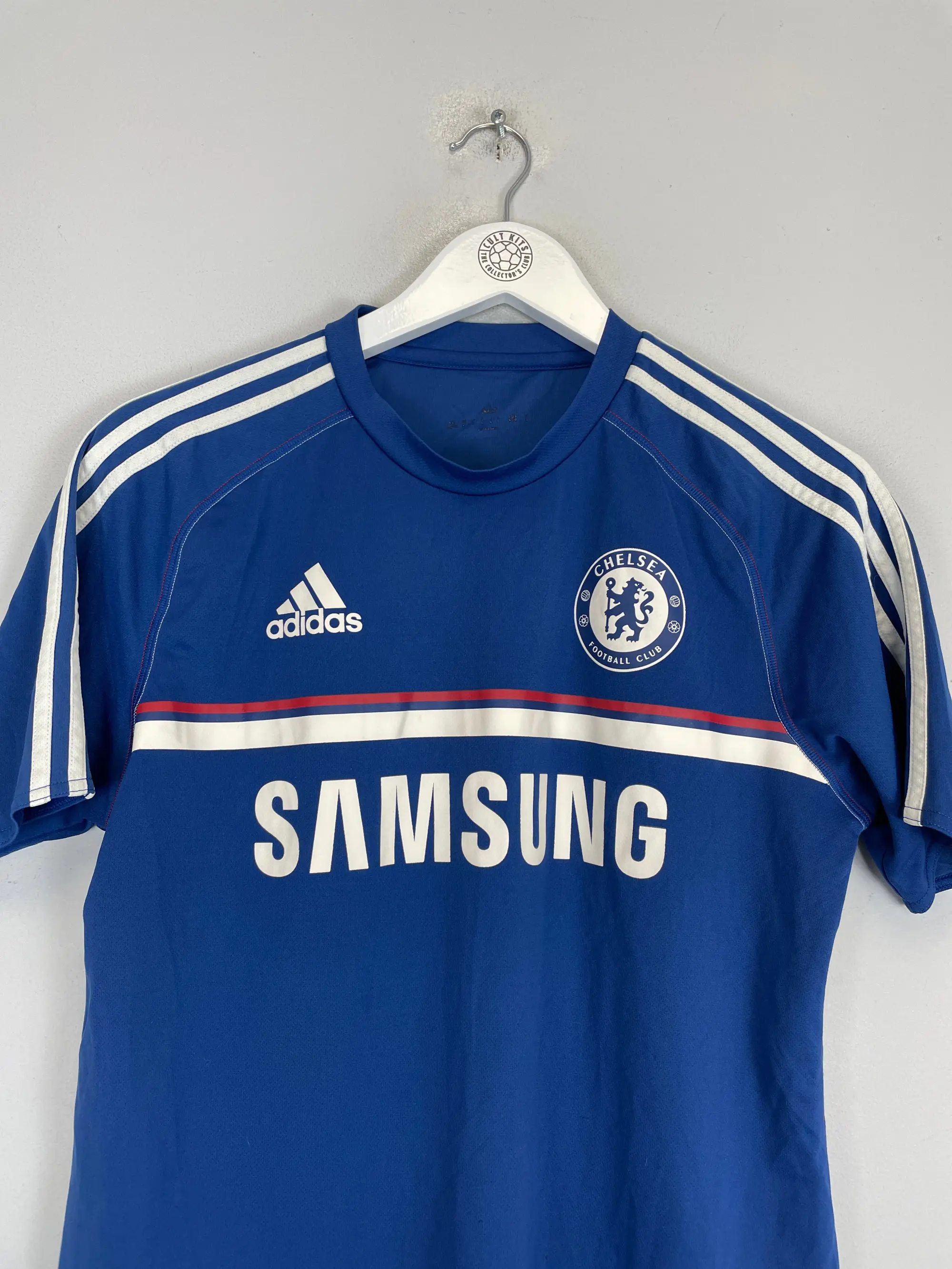 CULT KITS - 2017/18 REAL MADRID TRAINING SHIRT (S) ADIDAS