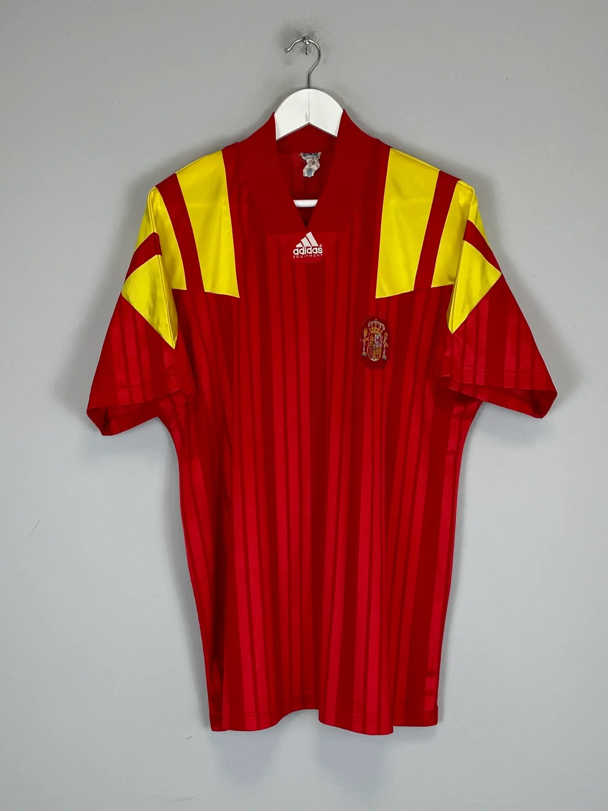 CULT KITS - 1992/94 SPAIN HOME SHIRT (L) ADIDAS