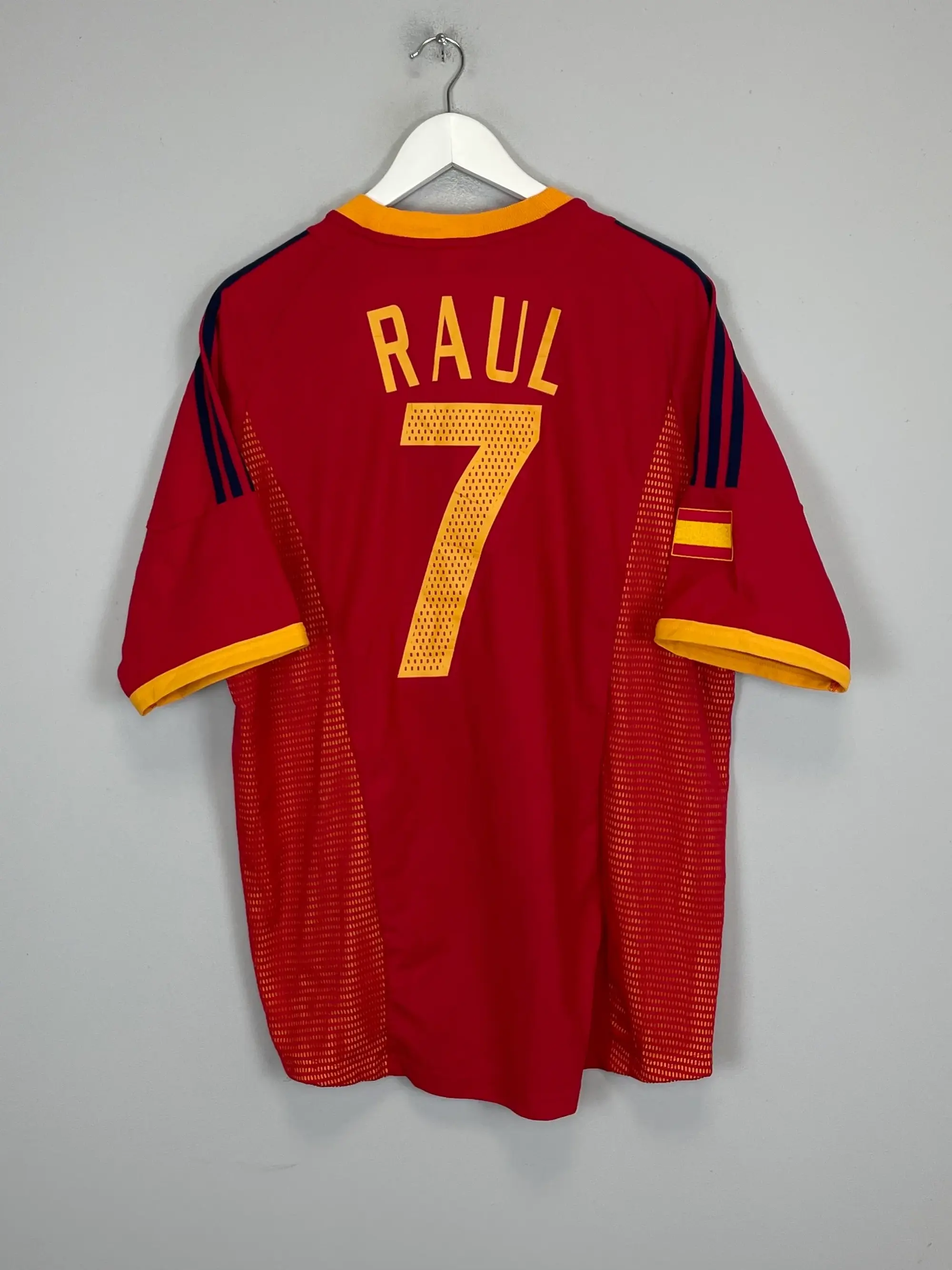 CULT KITS - 2002/04 SPAIN RAUL #7 HOME SHIRT (L) ADIDAS