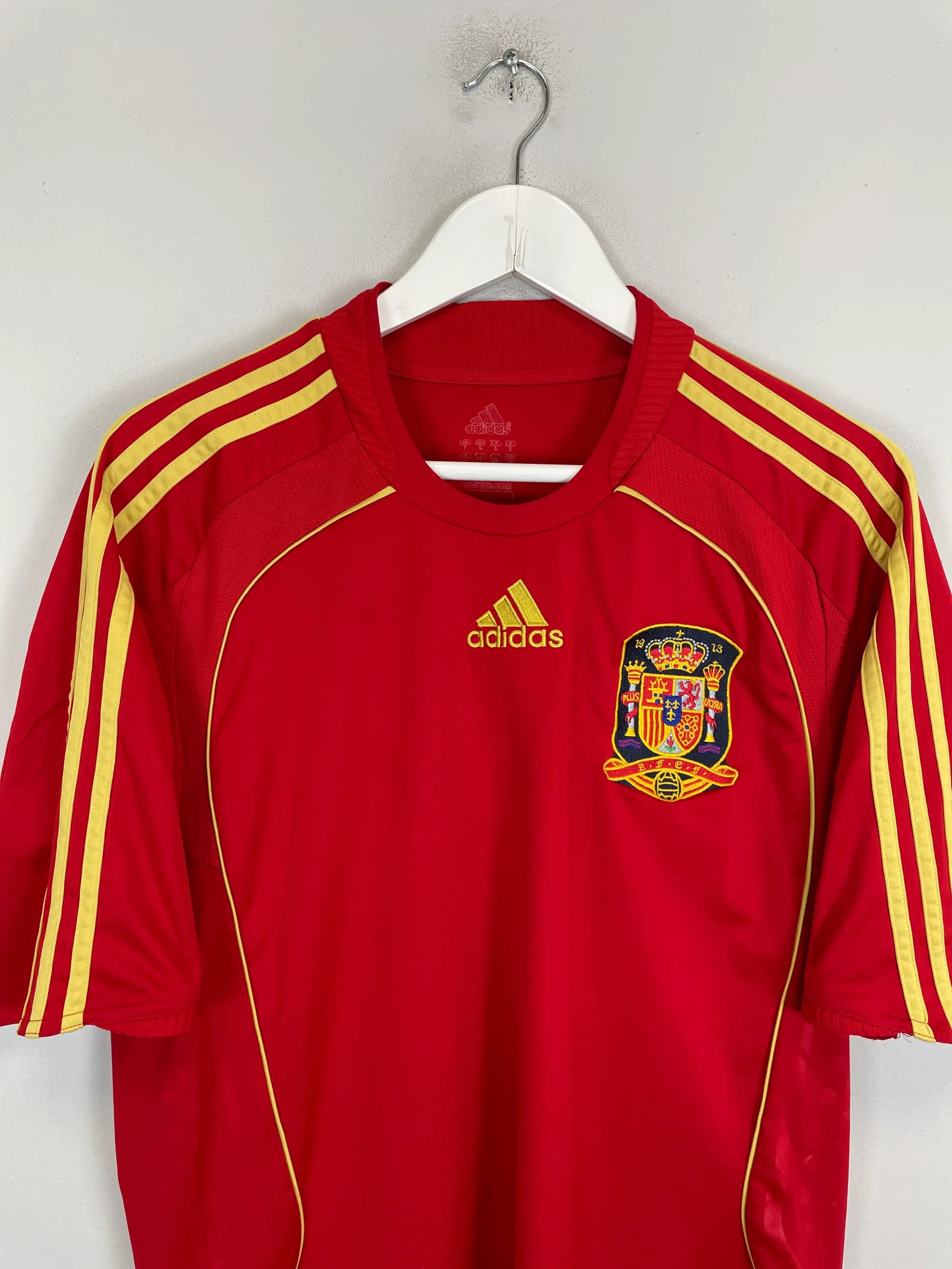 CULT KITS - 2002/04 SPAIN RAUL #7 HOME SHIRT (L) ADIDAS