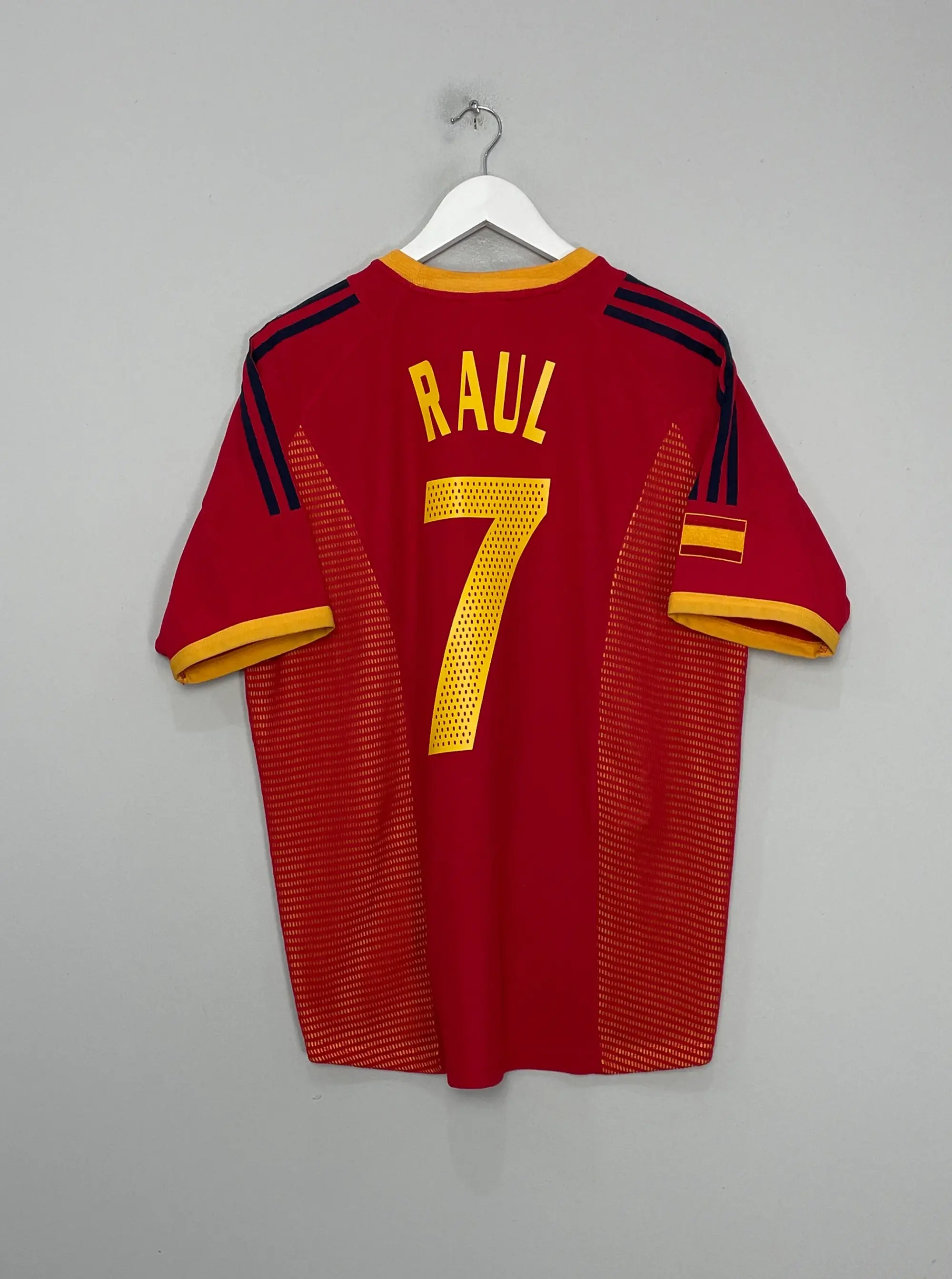 CULT KITS - 2002/04 SPAIN RAUL #7 HOME SHIRT (M) ADIDAS