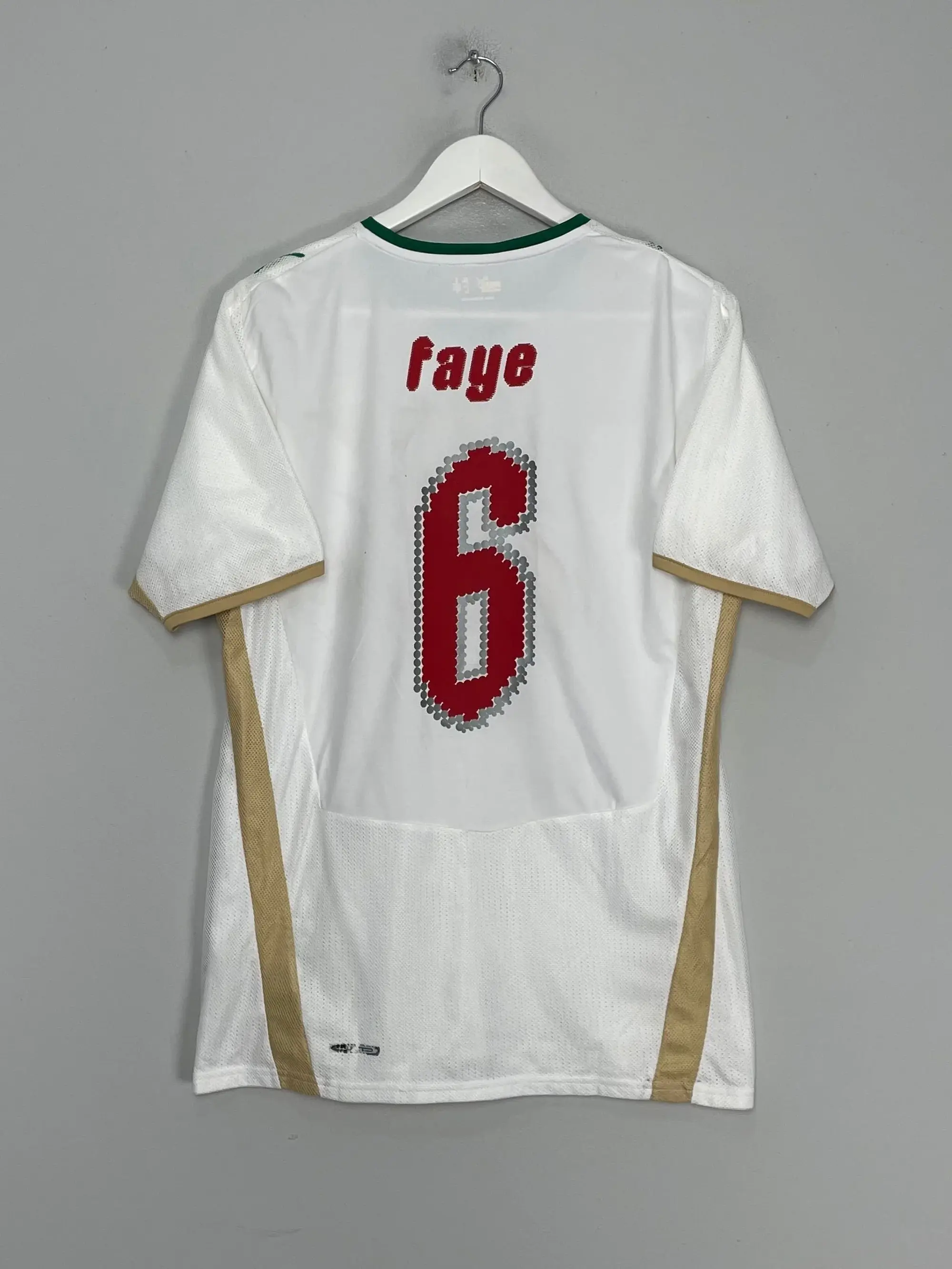 CULT KITS - 2008/10 SENEGAL FAYE #6 HOME SHIRT (M) PUMA