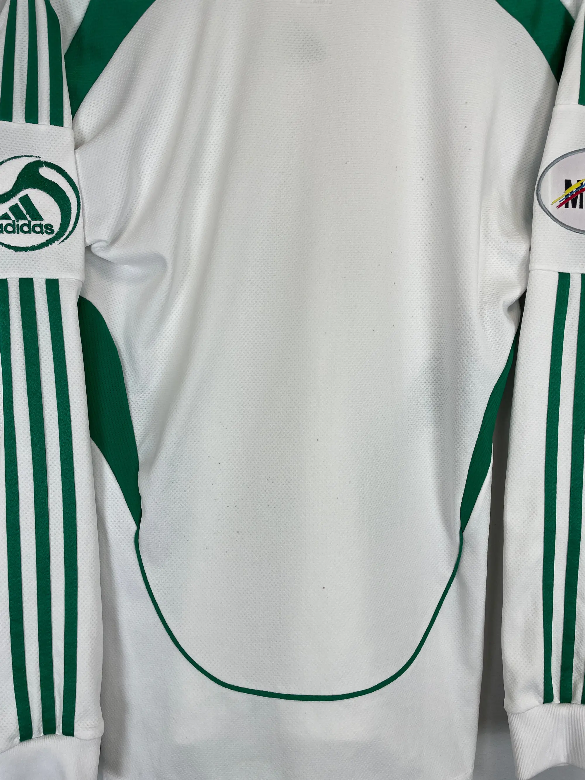 CULT KITS - 2002/04 RIVER PLATE HOME SHIRT (M) ADIDAS
