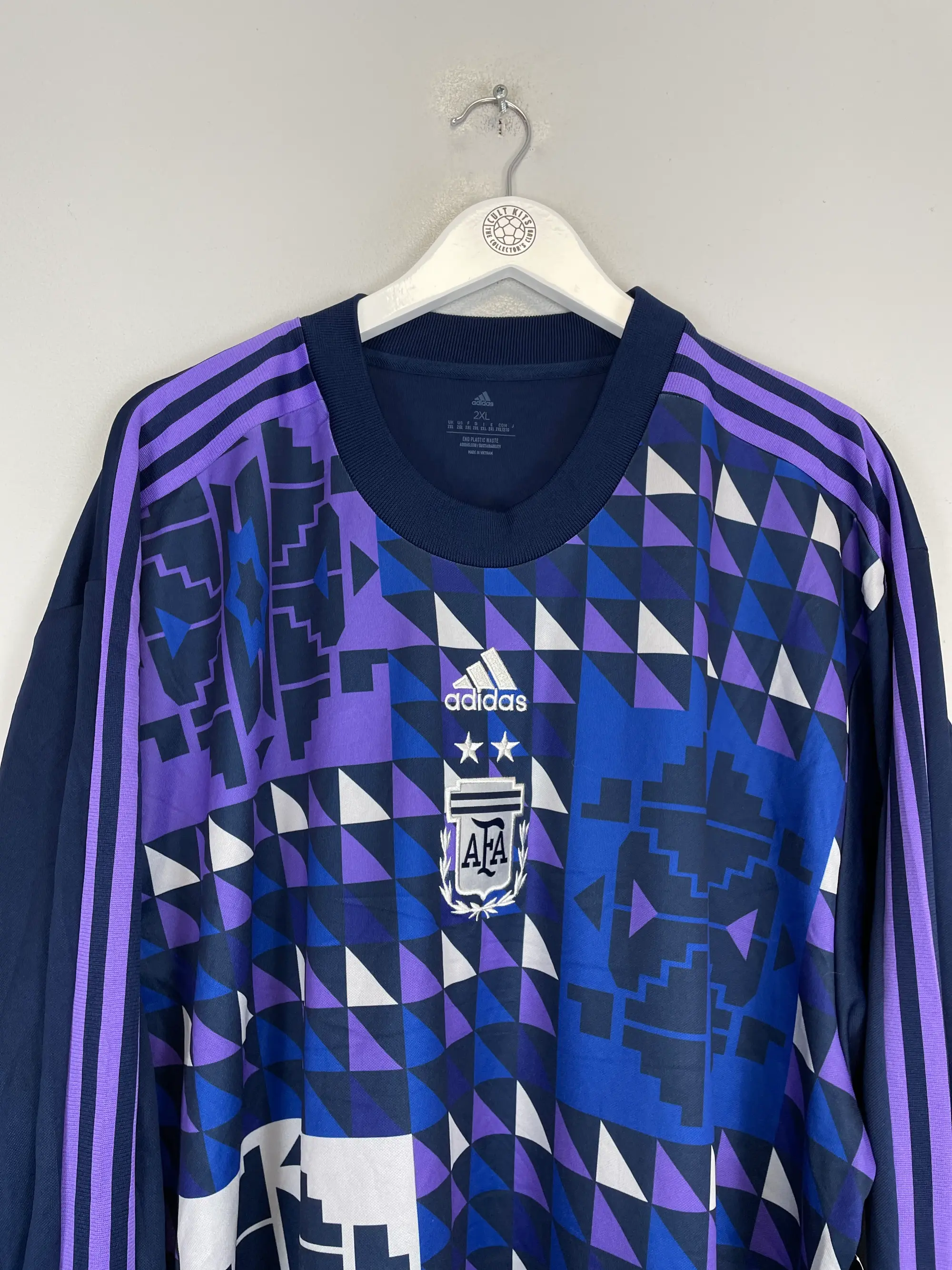 CULT KITS - 2002/04 RIVER PLATE HOME SHIRT (M) ADIDAS