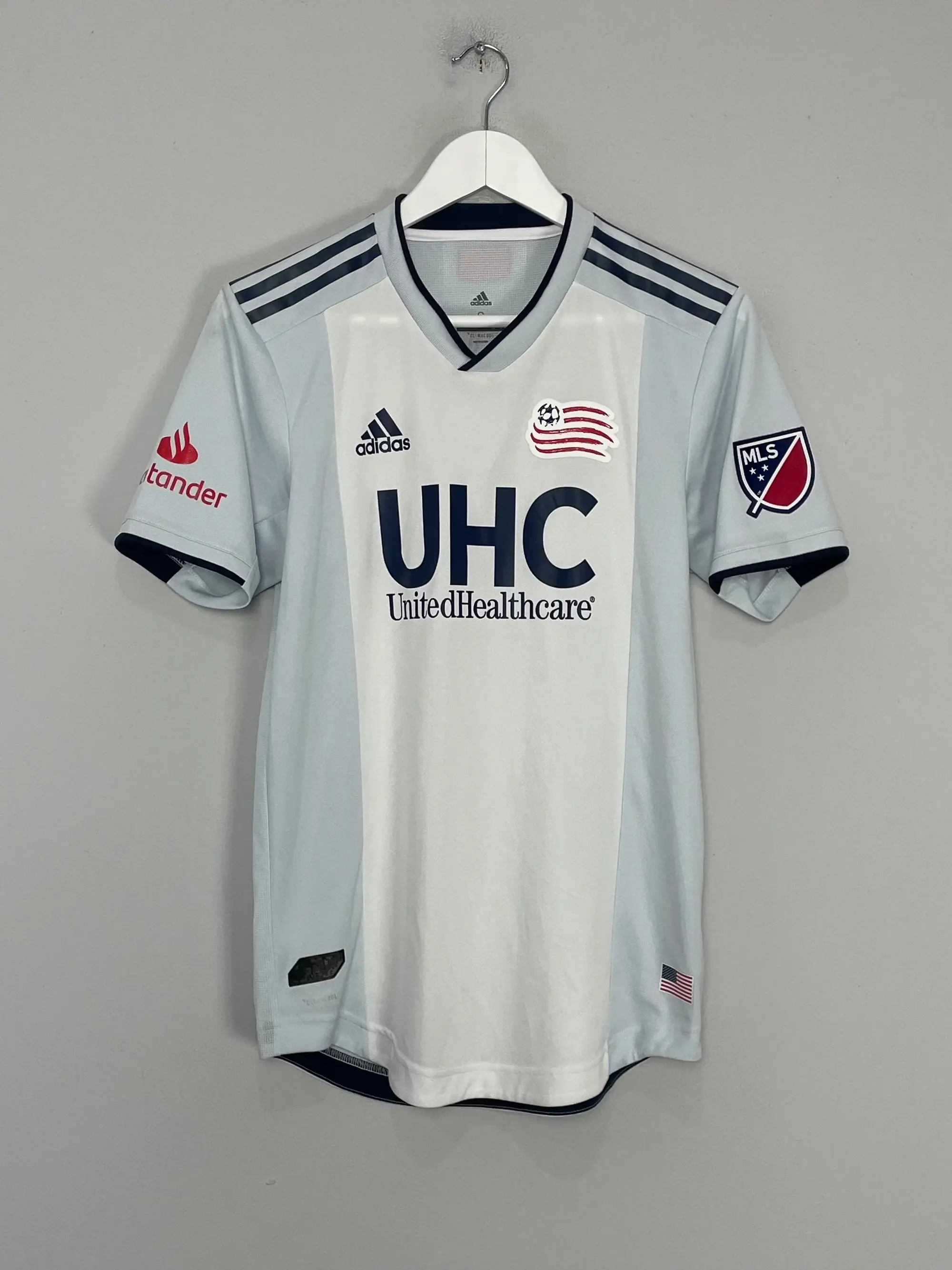 CULT KITS - 2010/12 PARAGUAY HOME SHIRT (M) ADIDAS