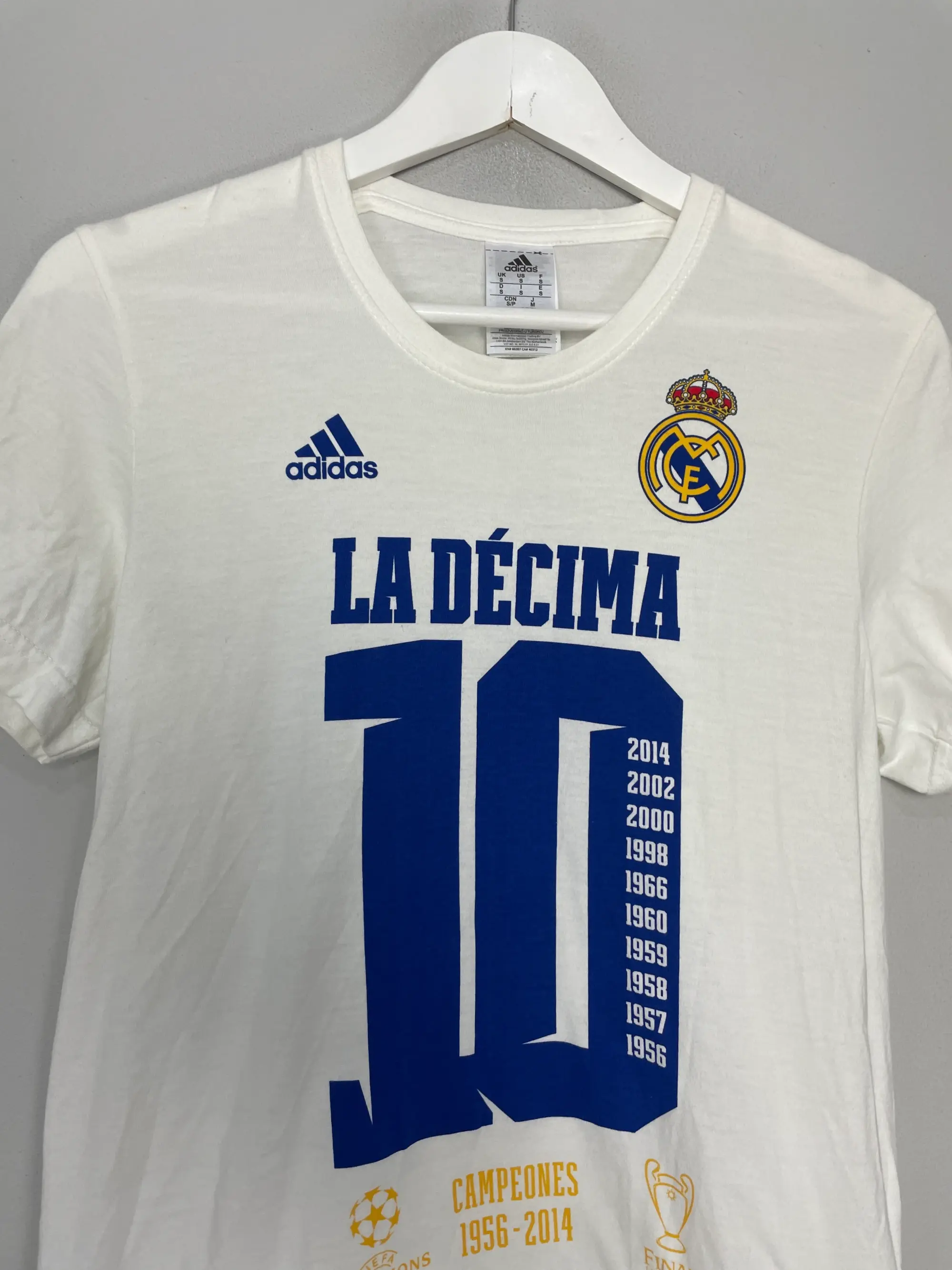CULT KITS - 2014/15 REAL MADRID 'LA DECIMA' T-SHIRT (S) ADIDAS