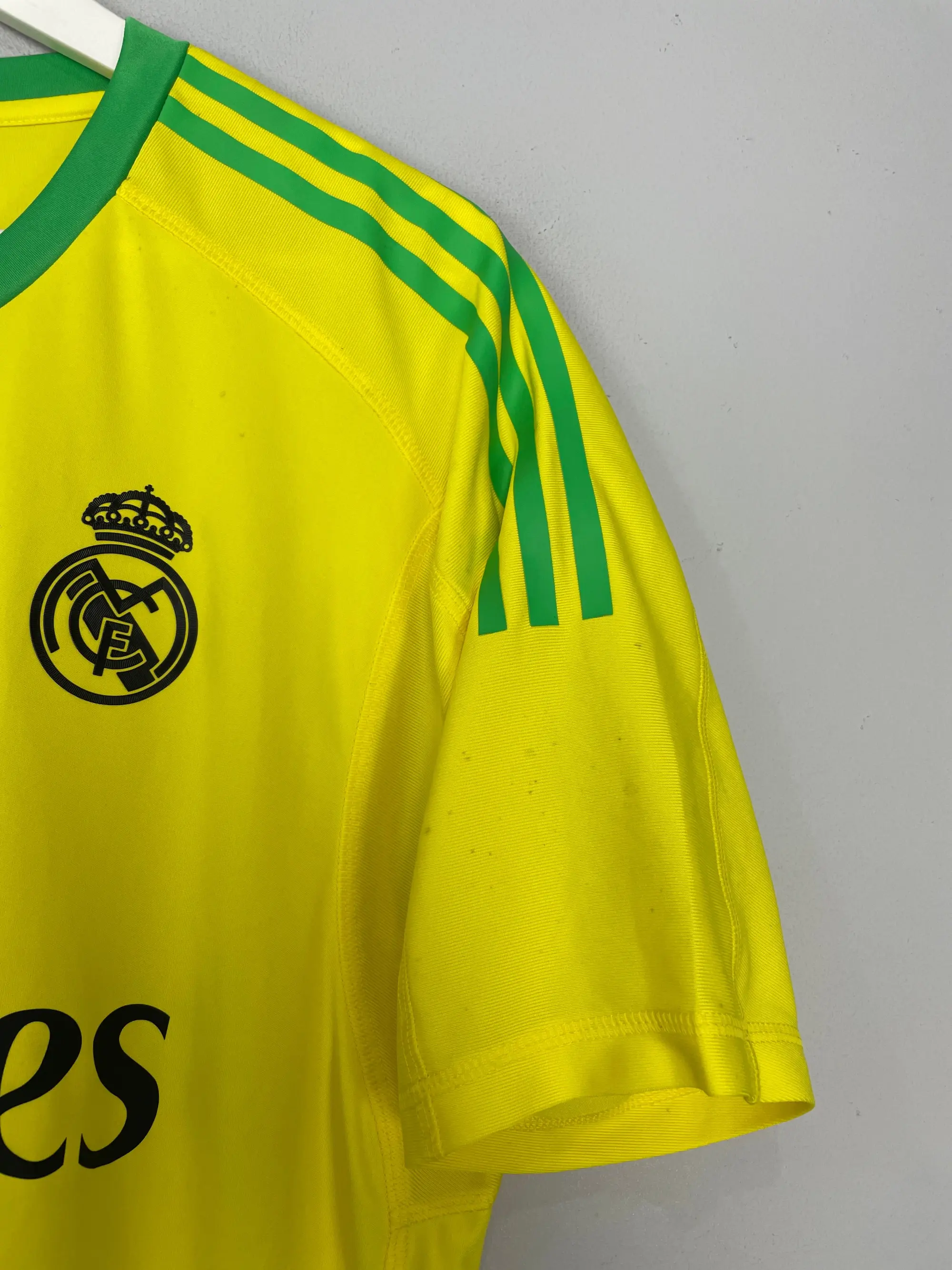 CULT KITS - 2017/18 REAL MADRID *AUTHENTIC* GK SHIRT (XL) ADIDAS