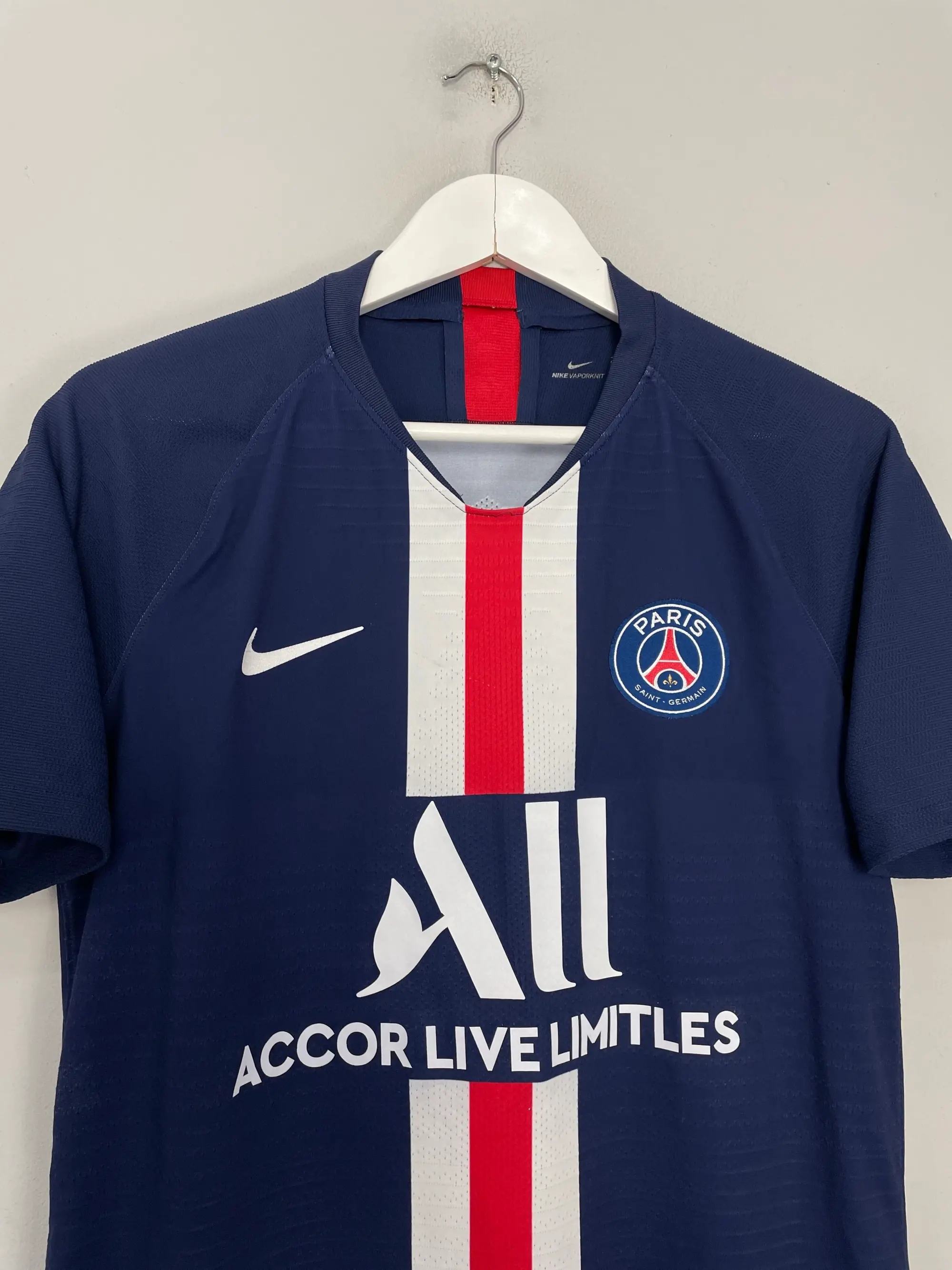 CULT KITS - 2019/20 PSG MBAPPE #7 *VAPORKNIT* HOME SHIRT (M) NIKE
