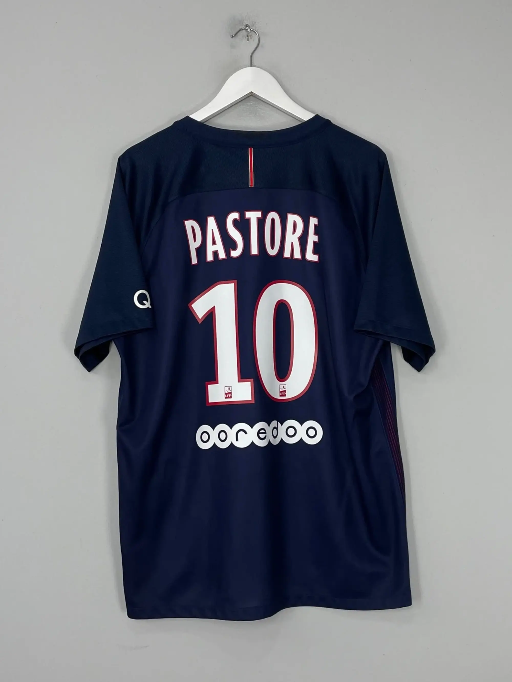 CULT KITS - 2016/17 PSG PASTORE #10 HOME SHIRT (XL) NIKE