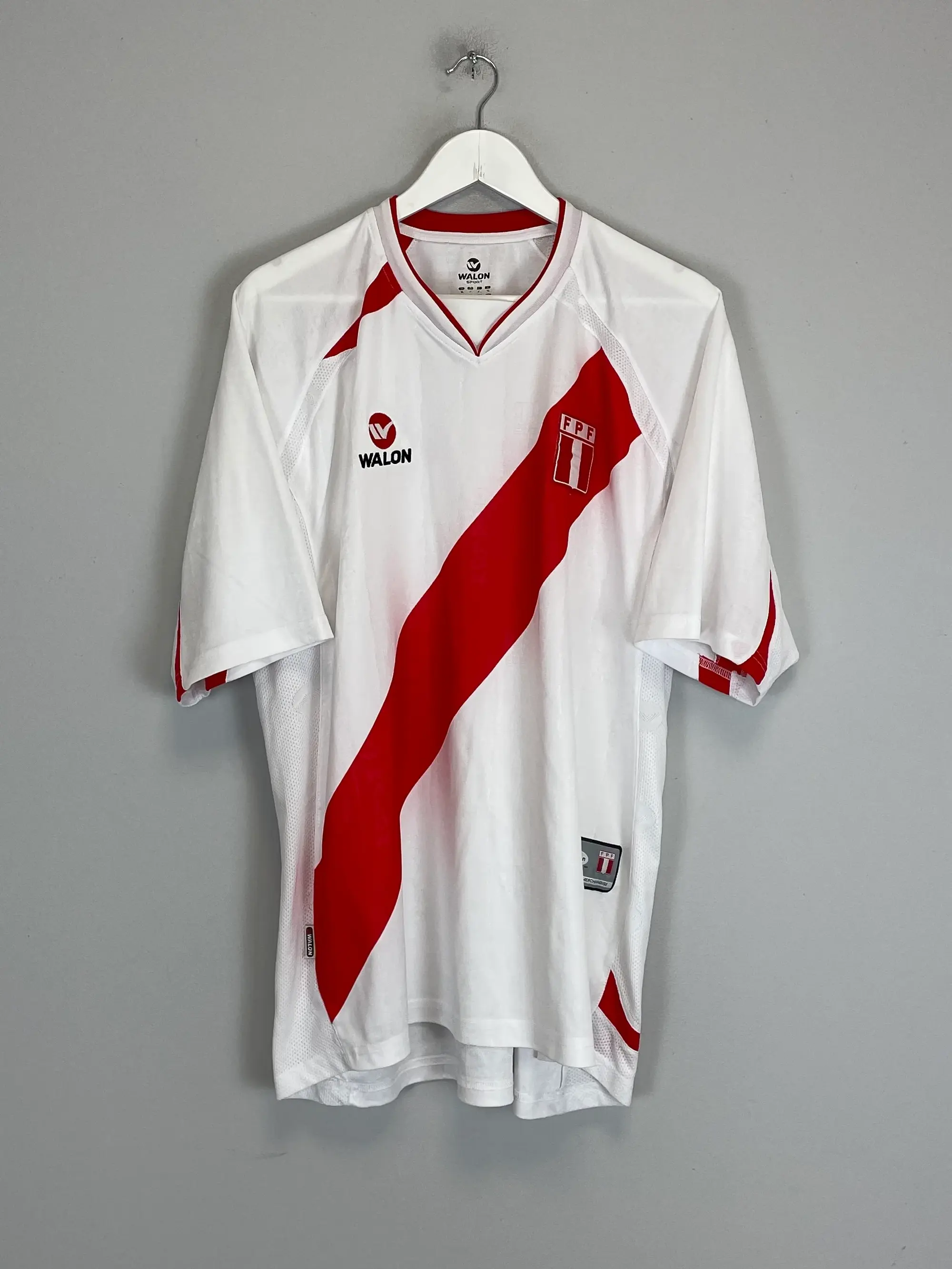 CULT KITS - 2007/09 PERU HOME SHIRT (XL) WALON