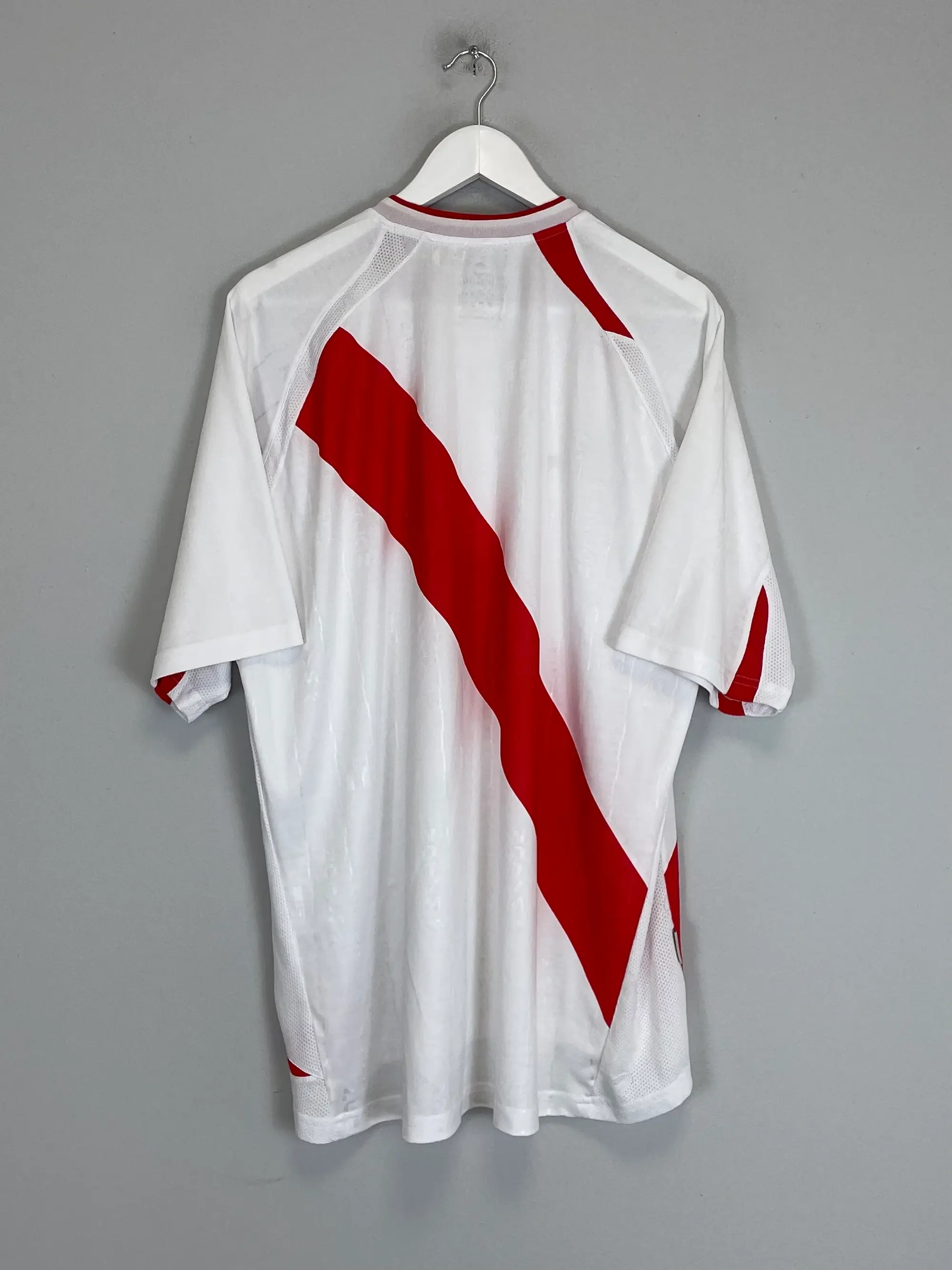 CULT KITS - 2007/09 PERU HOME SHIRT (XL) WALON