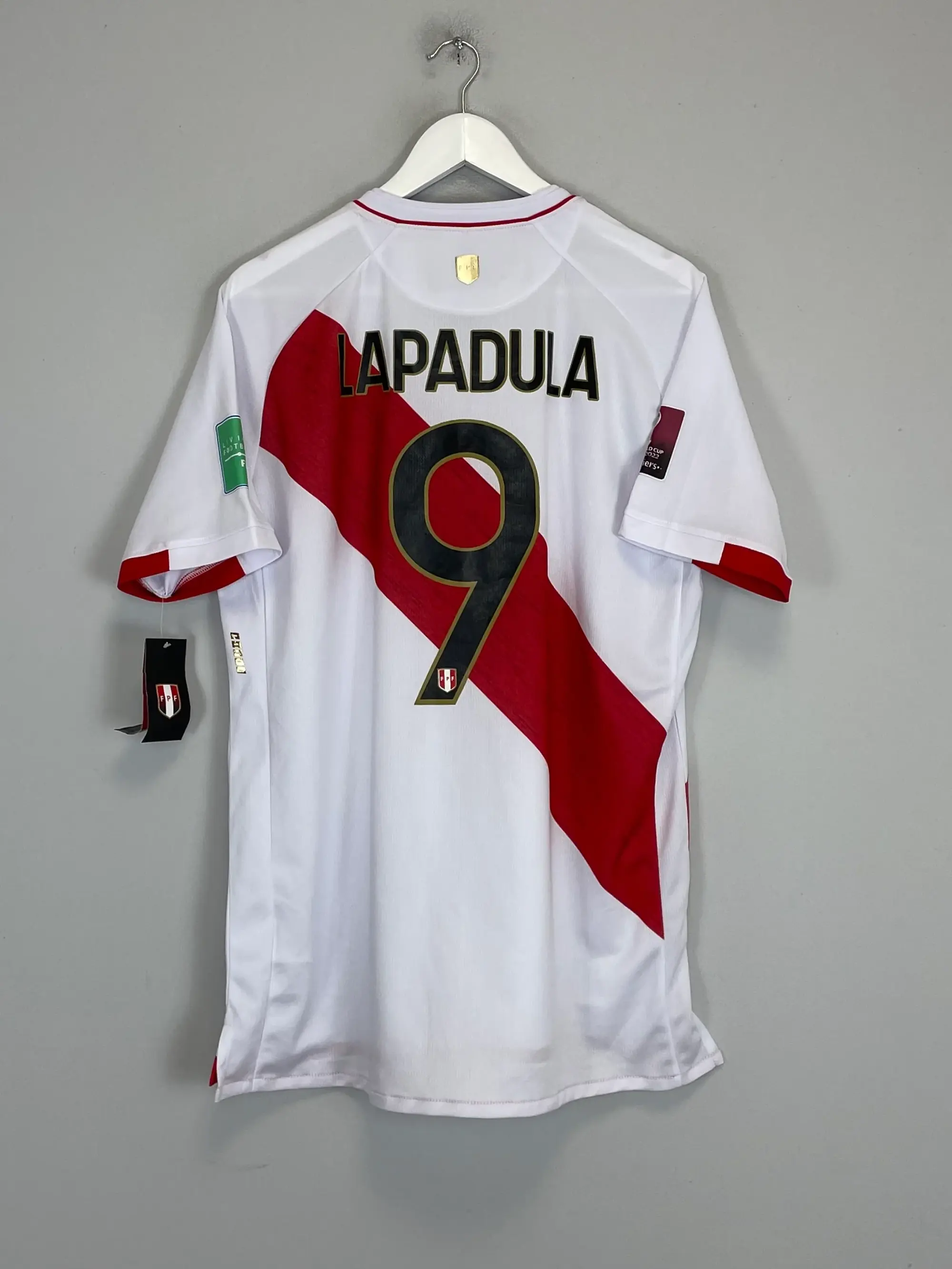 CULT KITS - 2020/21 PERU LAPADULA #9 *BNWT* HOME SHIRT (XL) MARATHON