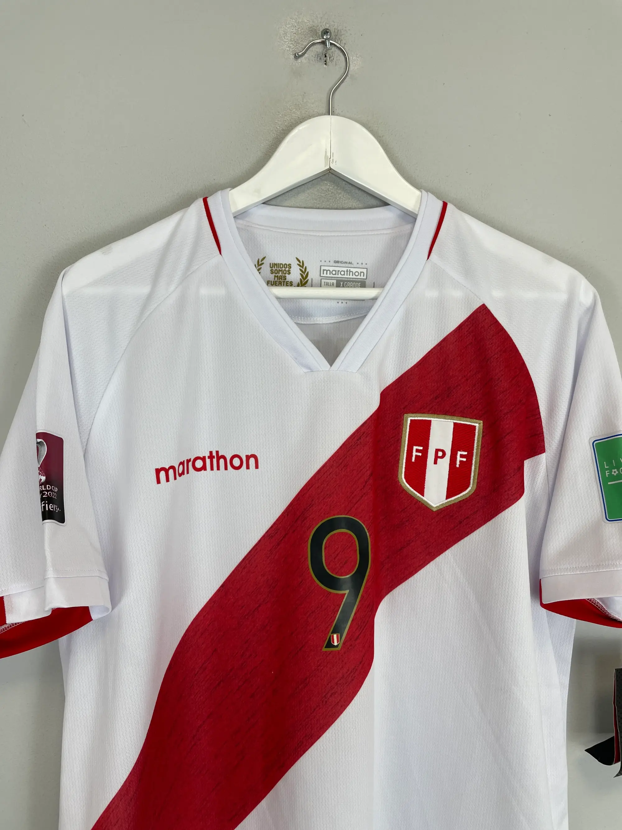 CULT KITS - 2020/21 PERU LAPADULA #9 *BNWT* HOME SHIRT (XL) MARATHON