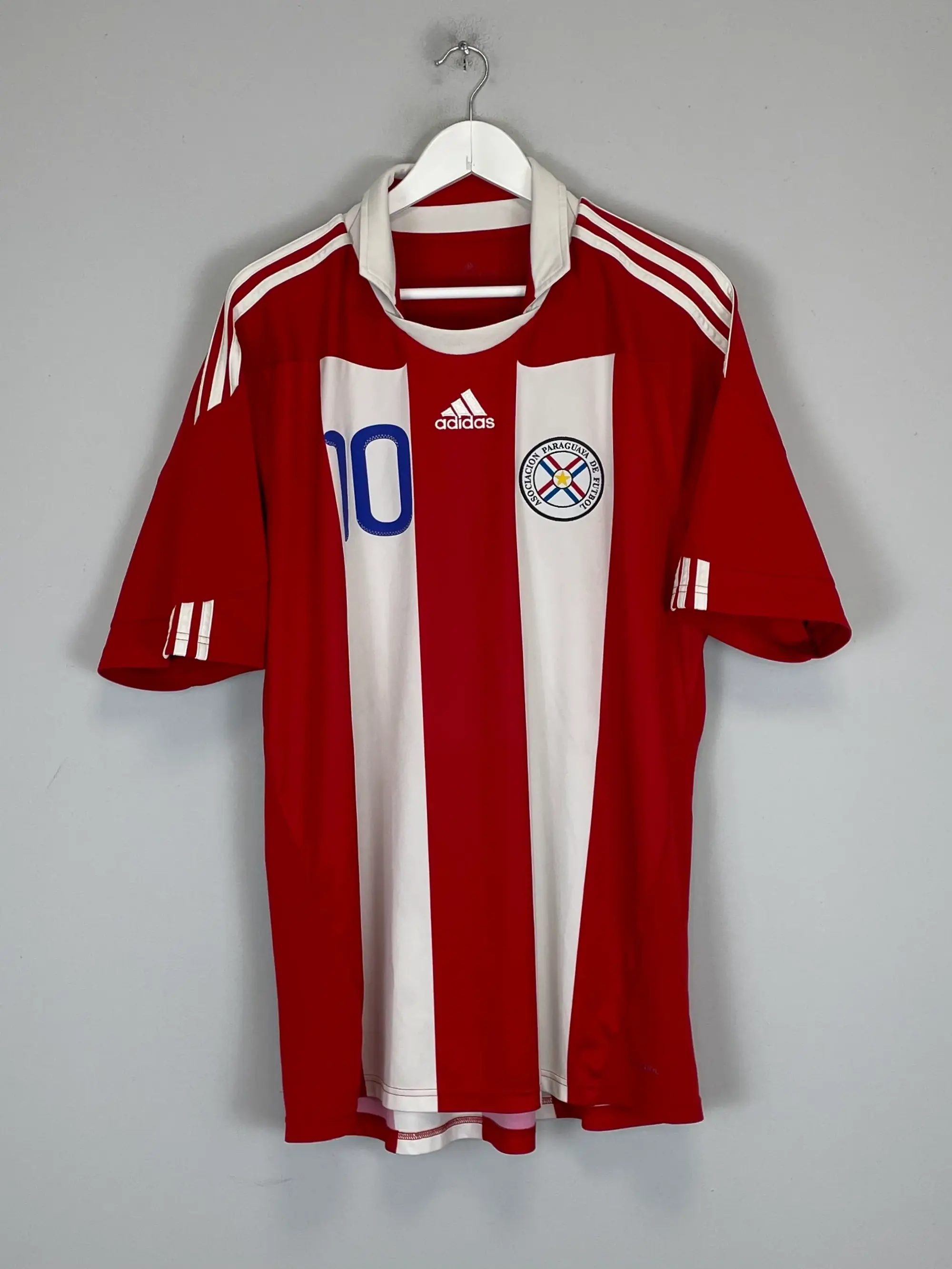 CULT KITS - 2010 PARAGUAY S.CABANAS #10 HOME SHIRT (XL) ADIDAS