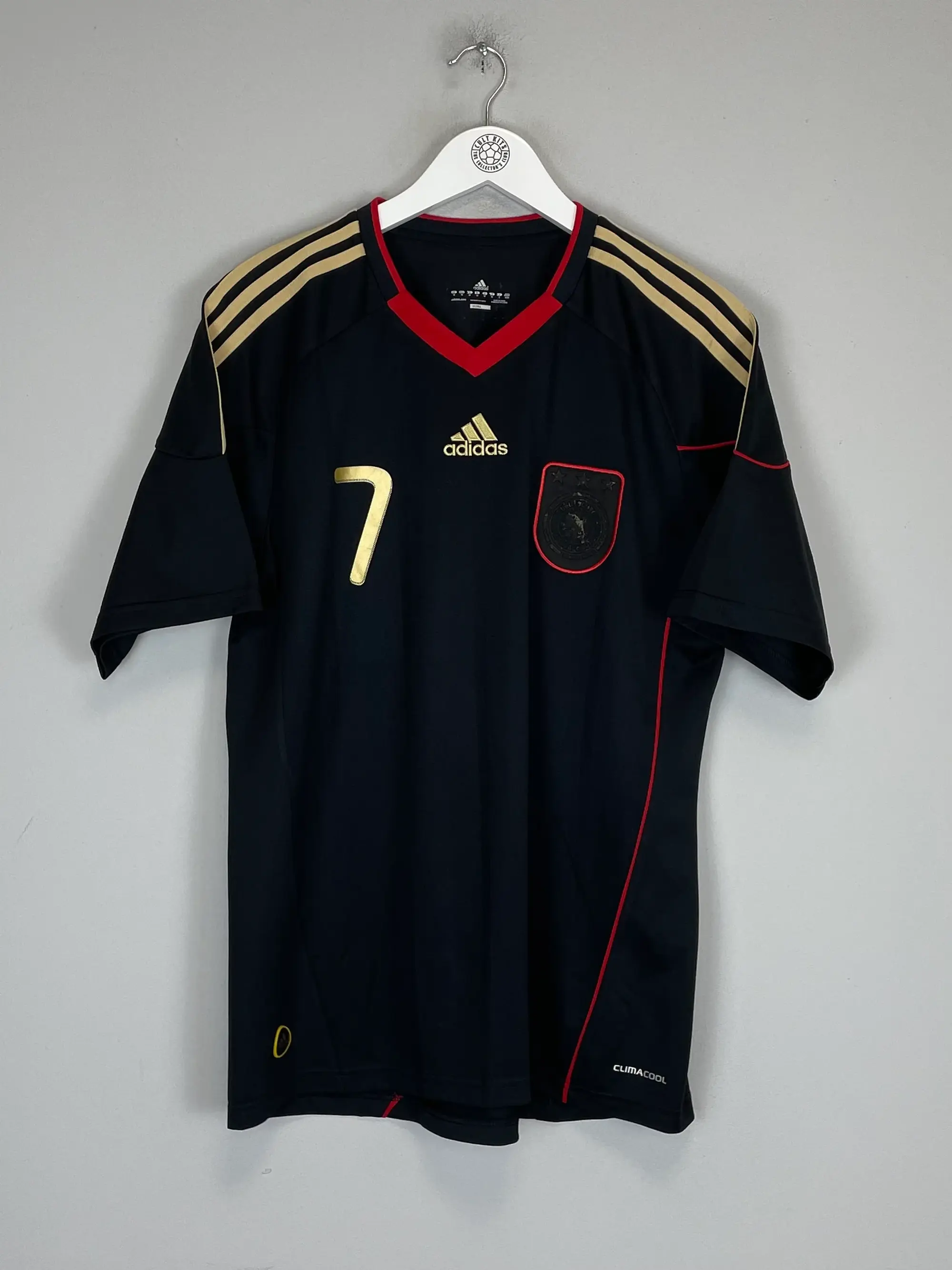 CULT KITS - 2008/10 RIVER PLATE HOME SHIRT (L) ADIDAS