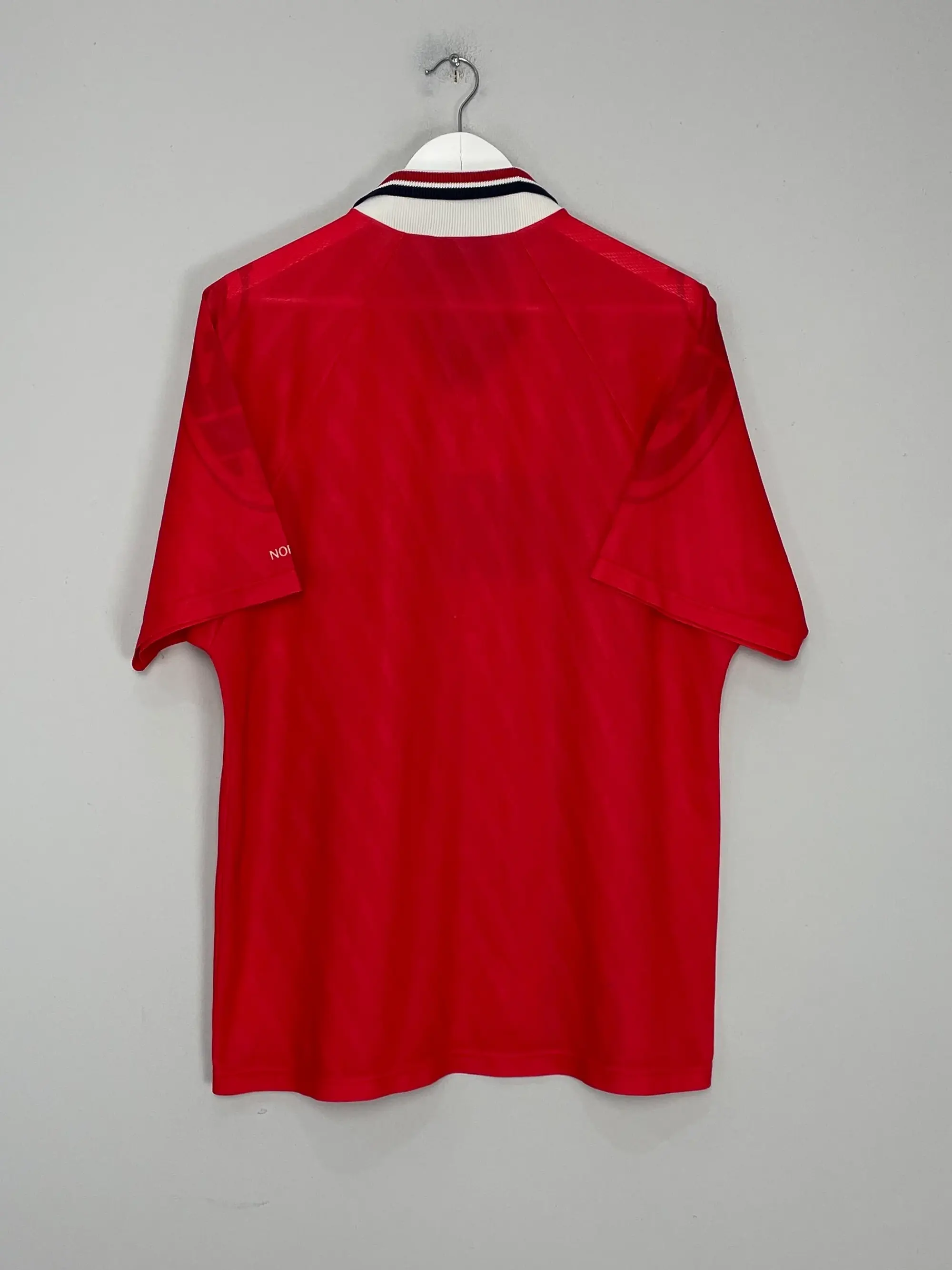CULT KITS - 1997/98 NORWAY HOME SHIRT (L) UMBRO