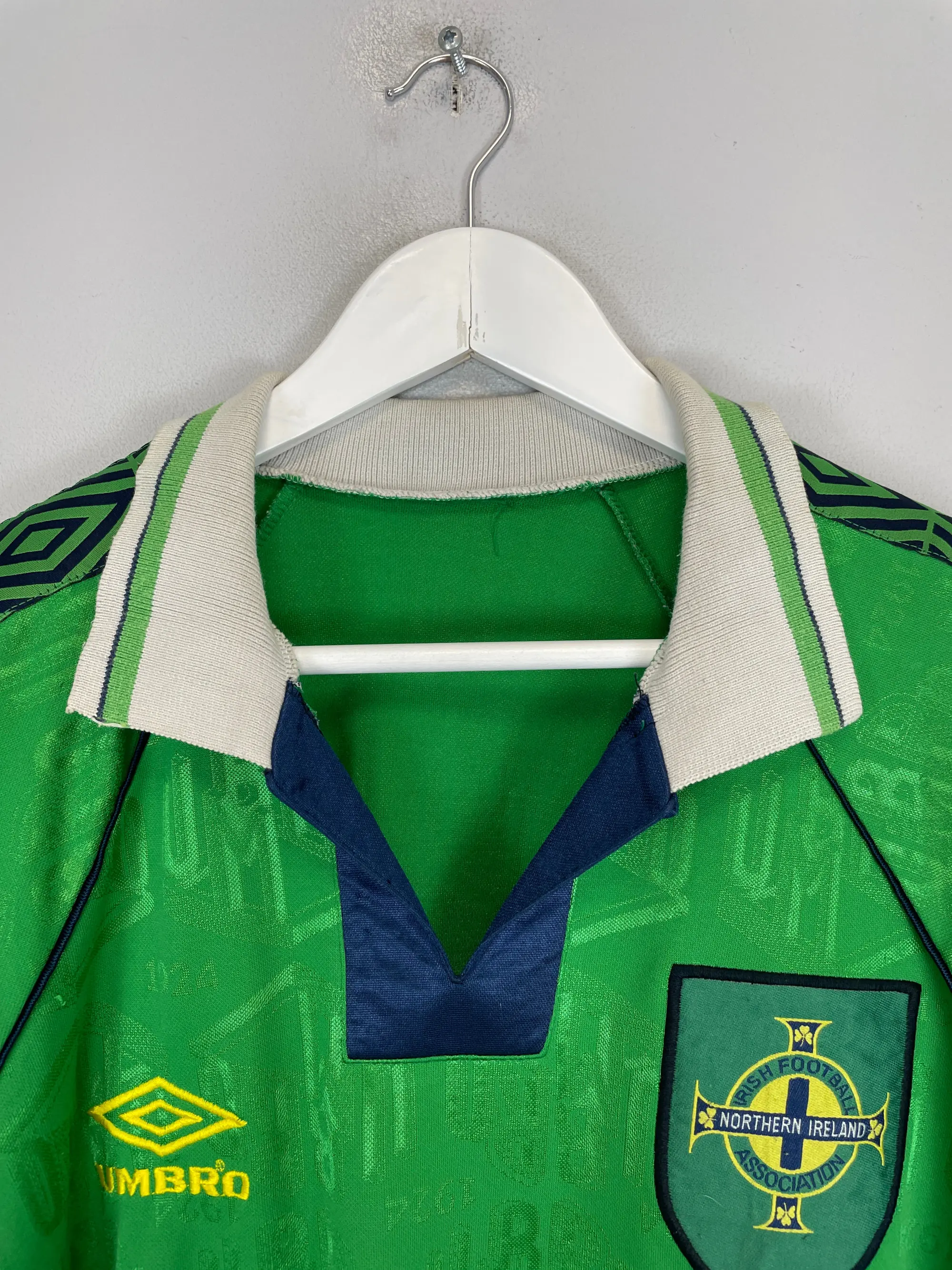 CULT KITS - 1994/95 NORTHERN IRELAND *PROTOTYPE* HOME SHIRT (M) UMBRO
